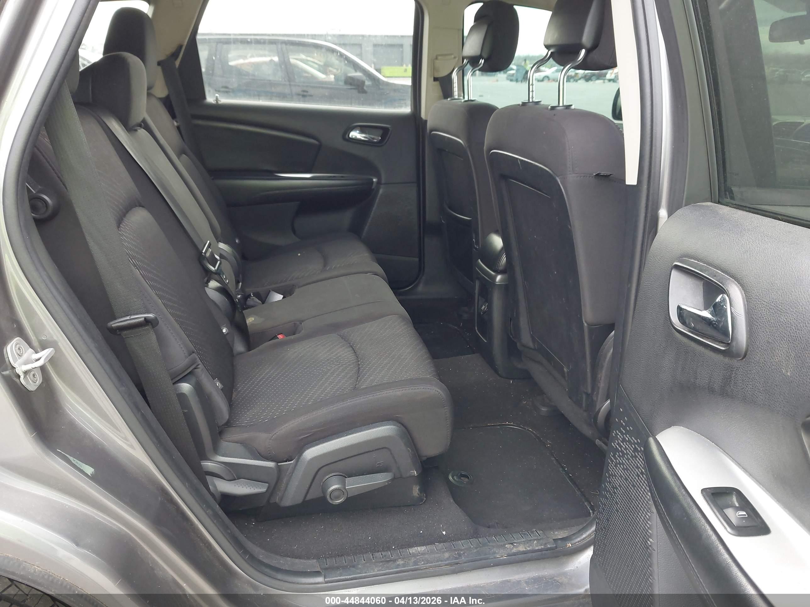 DODGE JOURNEY image 8
