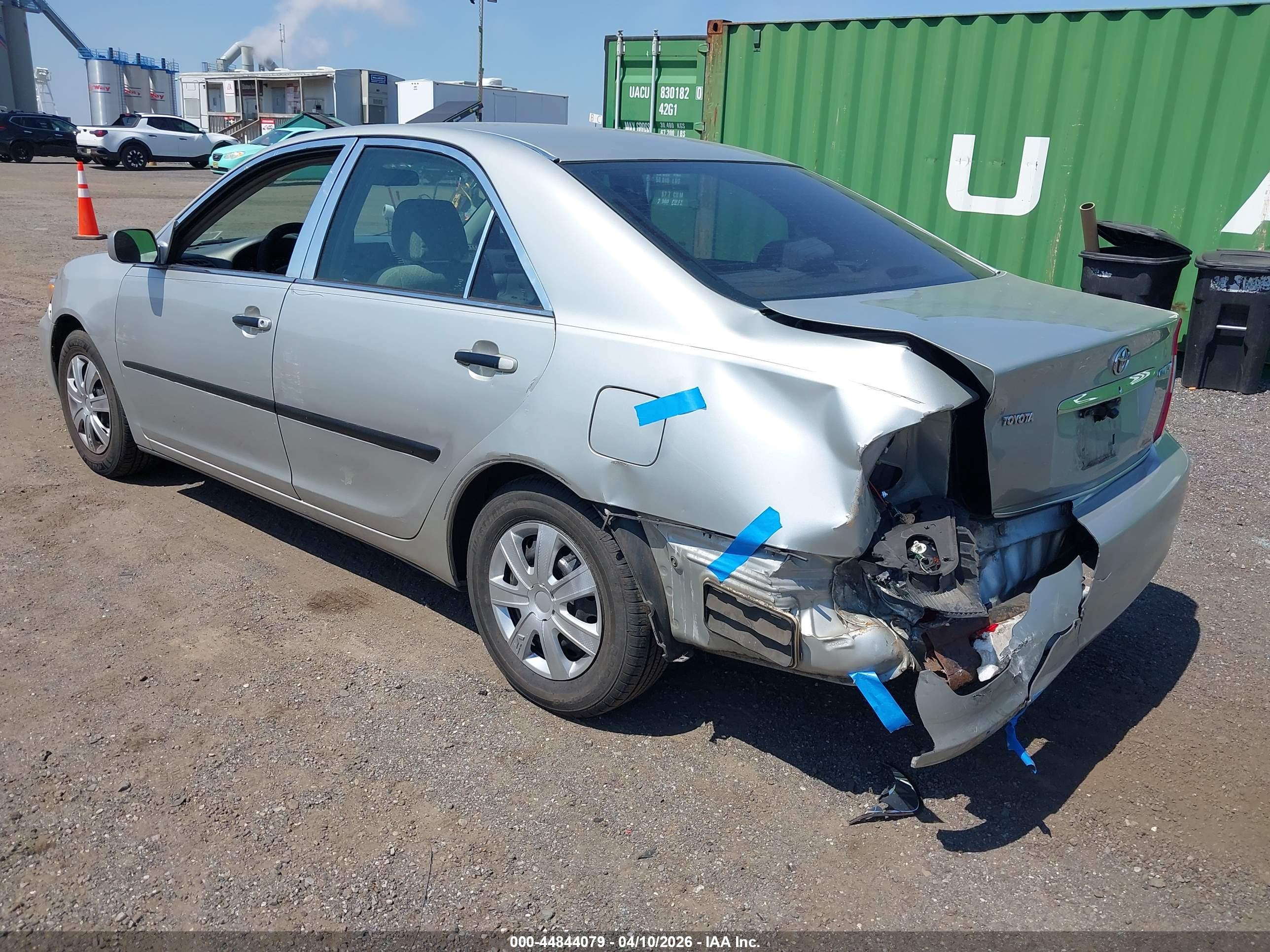 TOYOTA CAMRY image 6