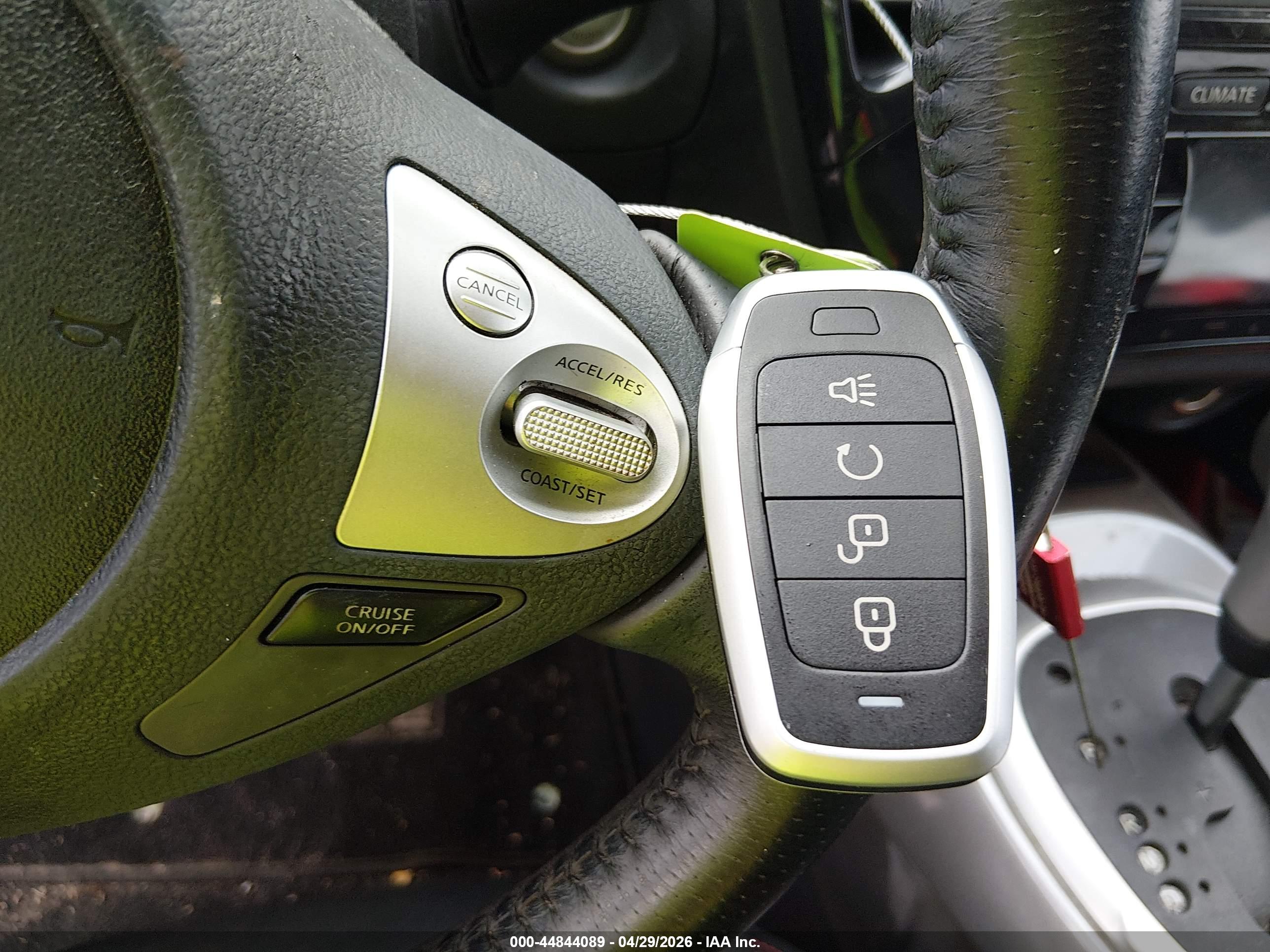 NISSAN JUKE image 11