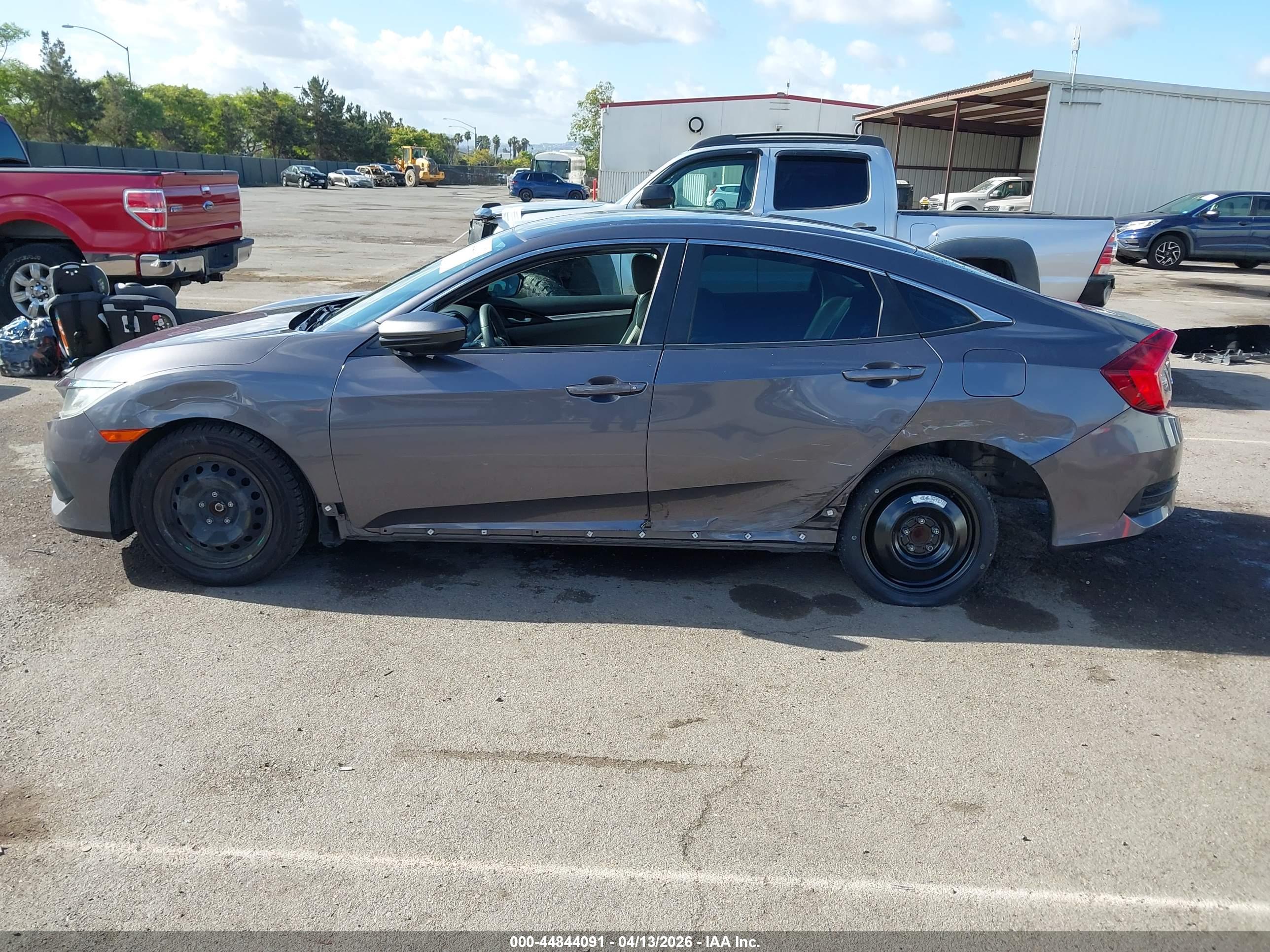 HONDA CIVIC image 6