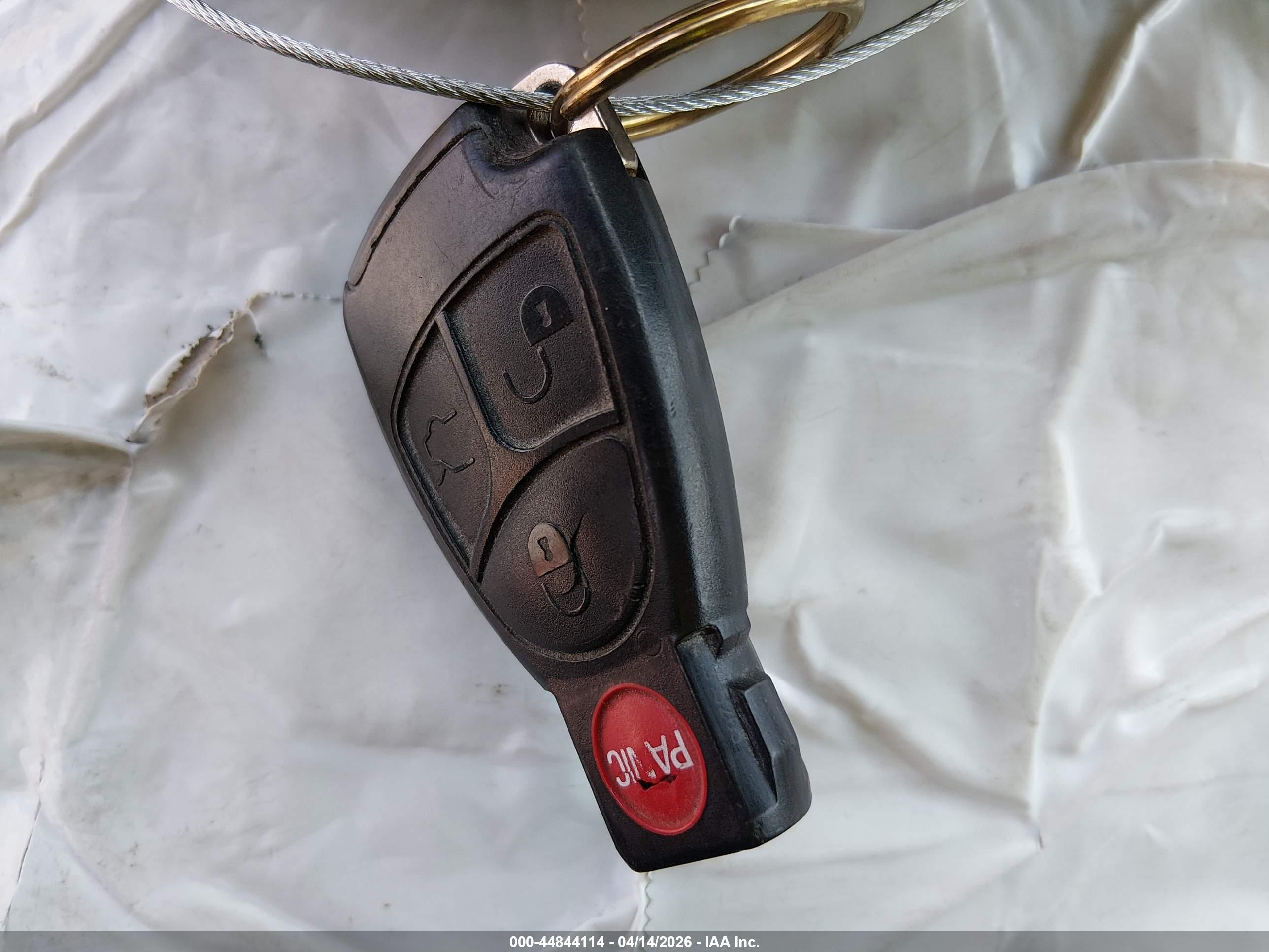 MERCEDES-BENZ C image 11