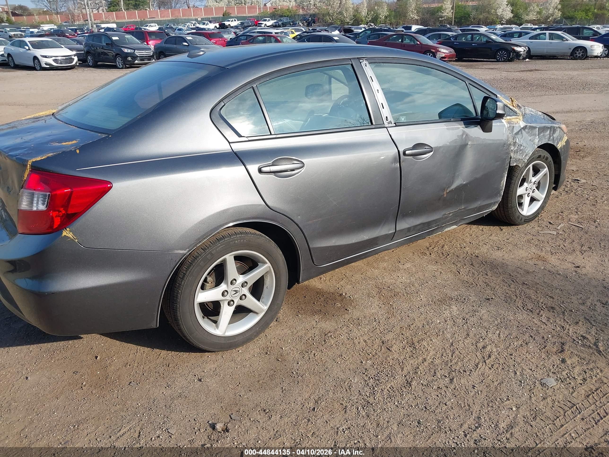 HONDA CIVIC image 4