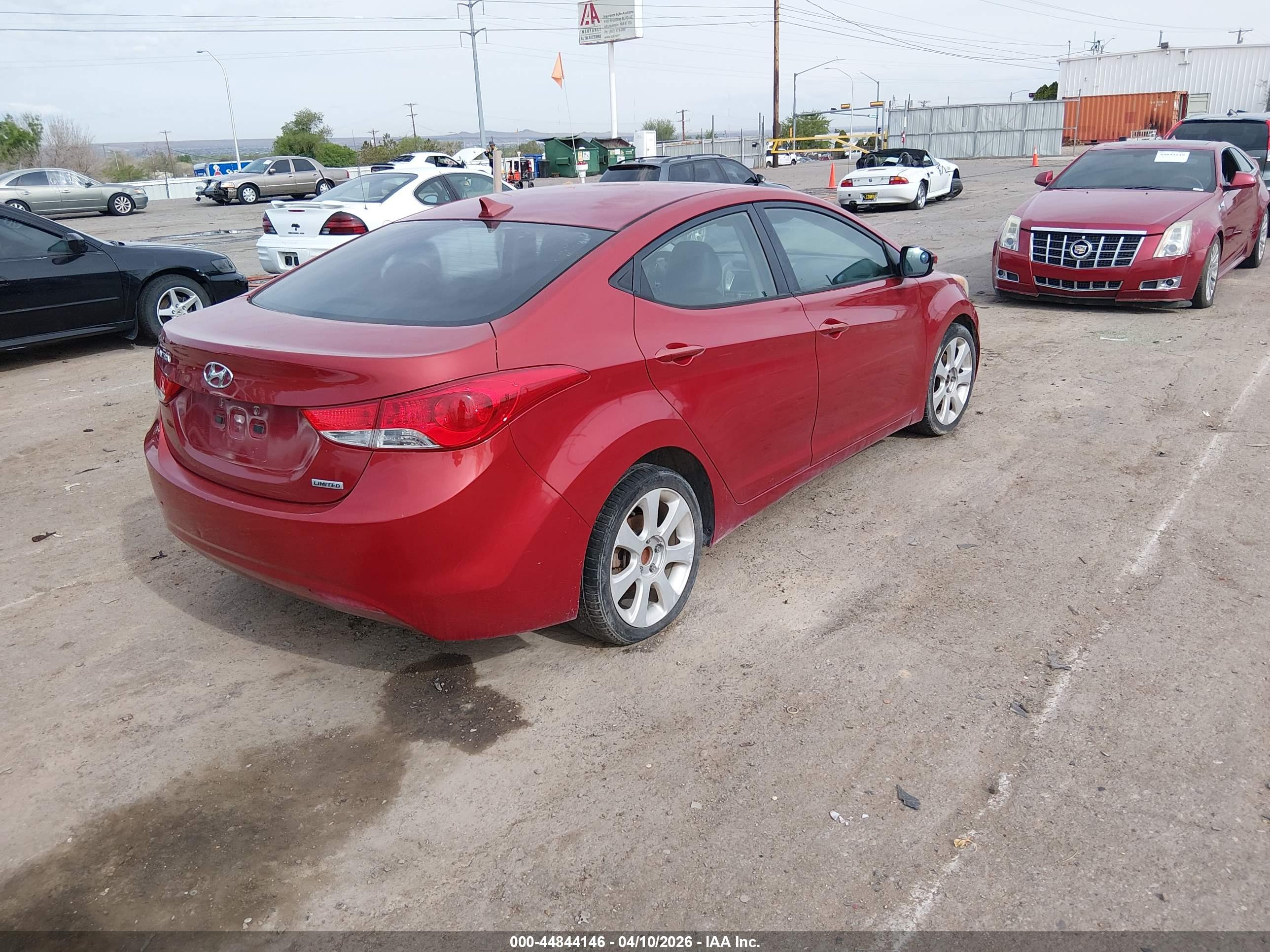 HYUNDAI ELANTRA image 4