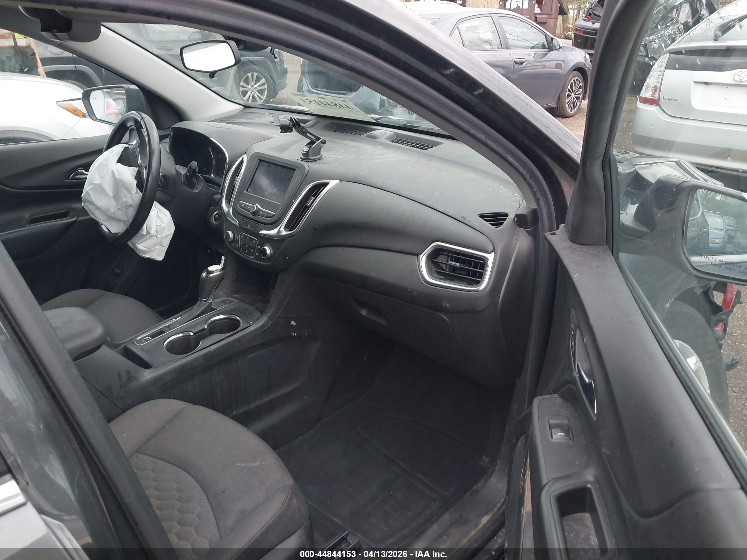 CHEVROLET EQUINOX image 5