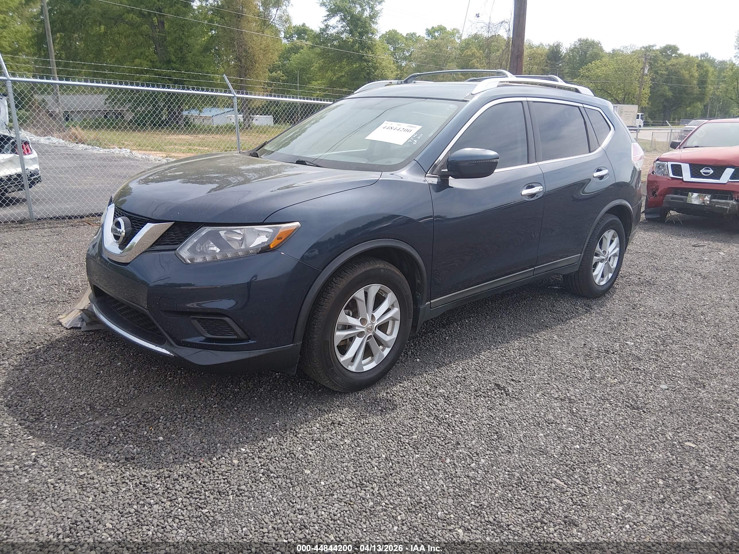 NISSAN ROGUE image 2