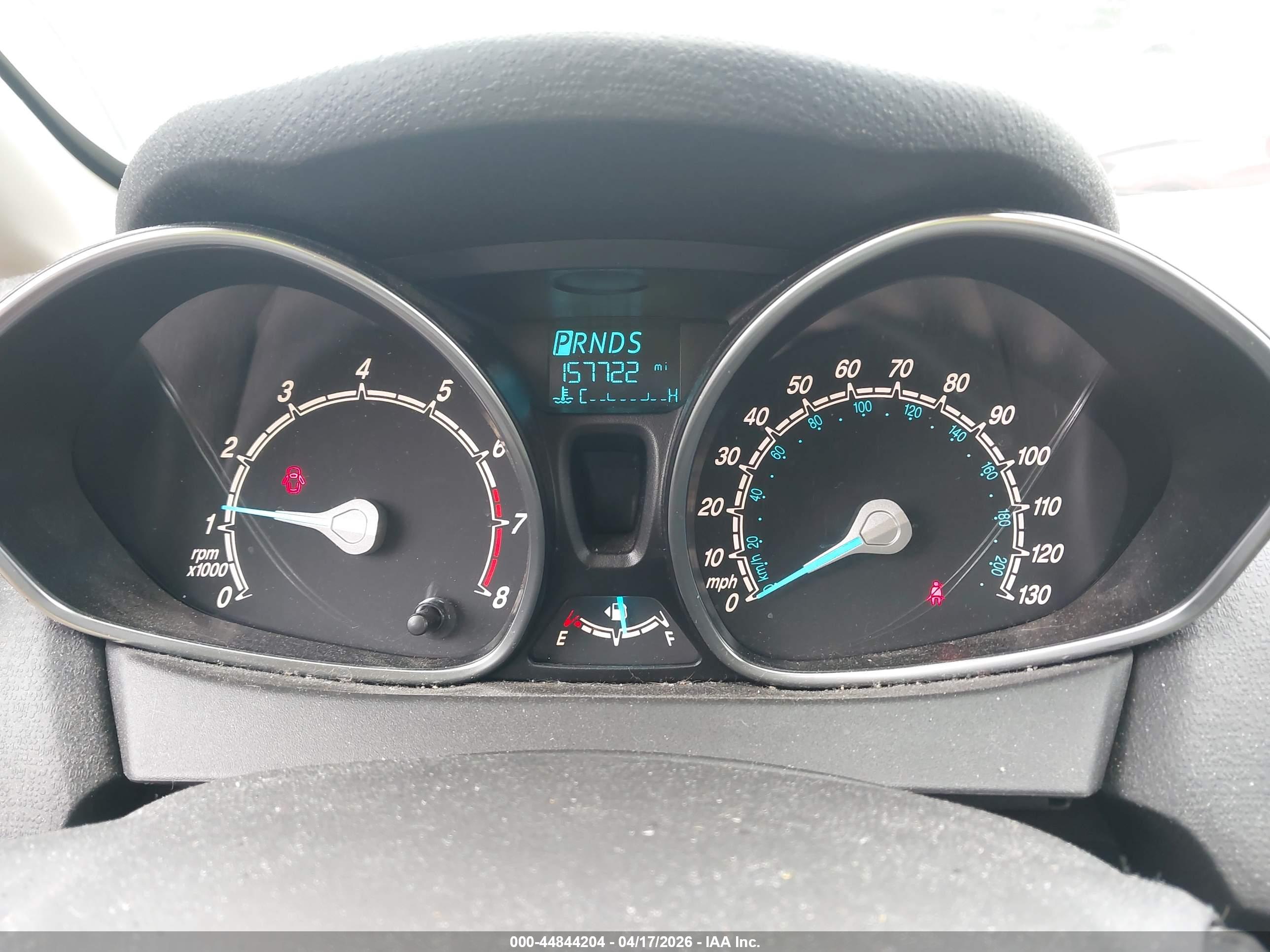 FORD FIESTA image 7