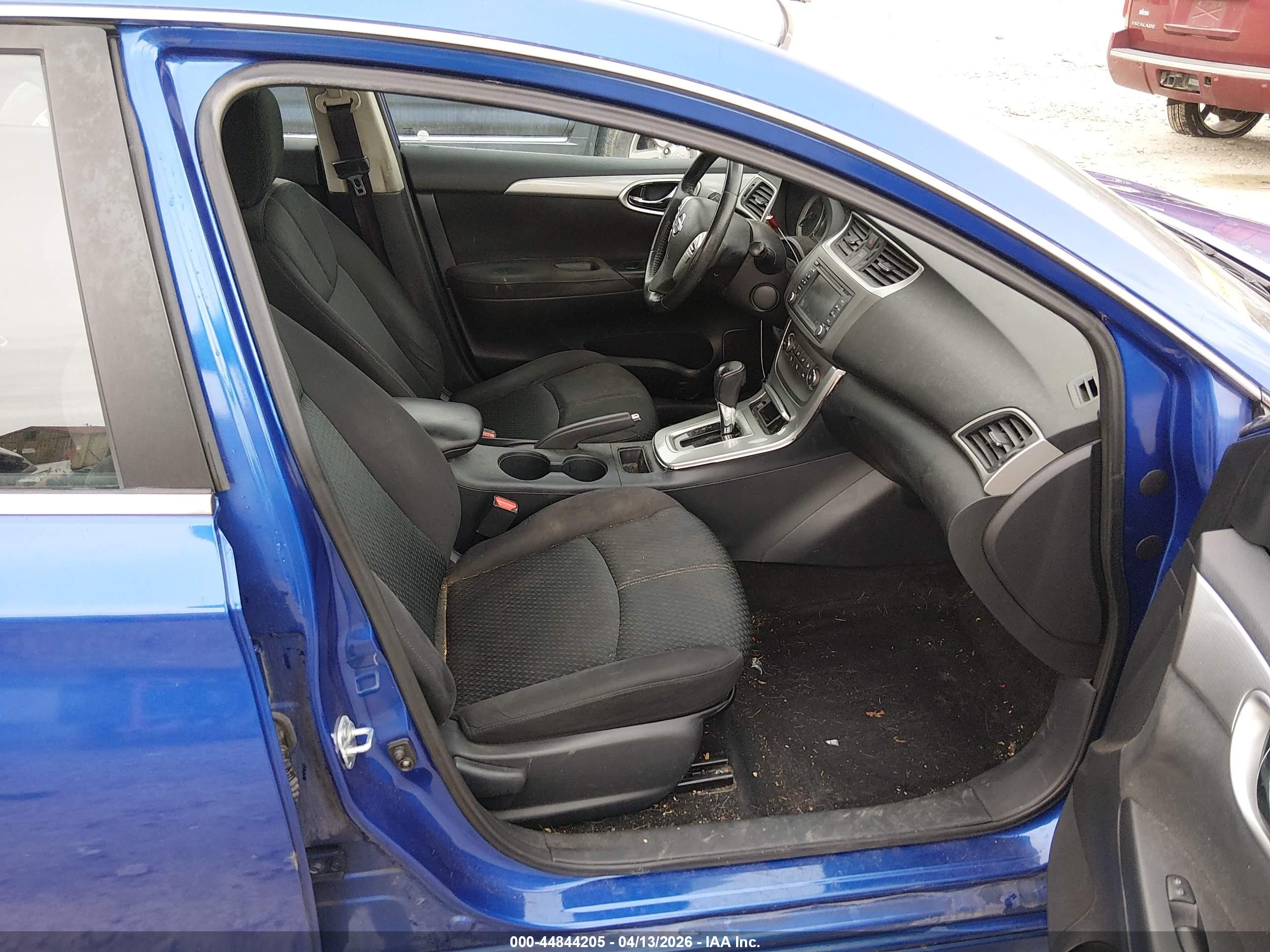 NISSAN SENTRA image 5