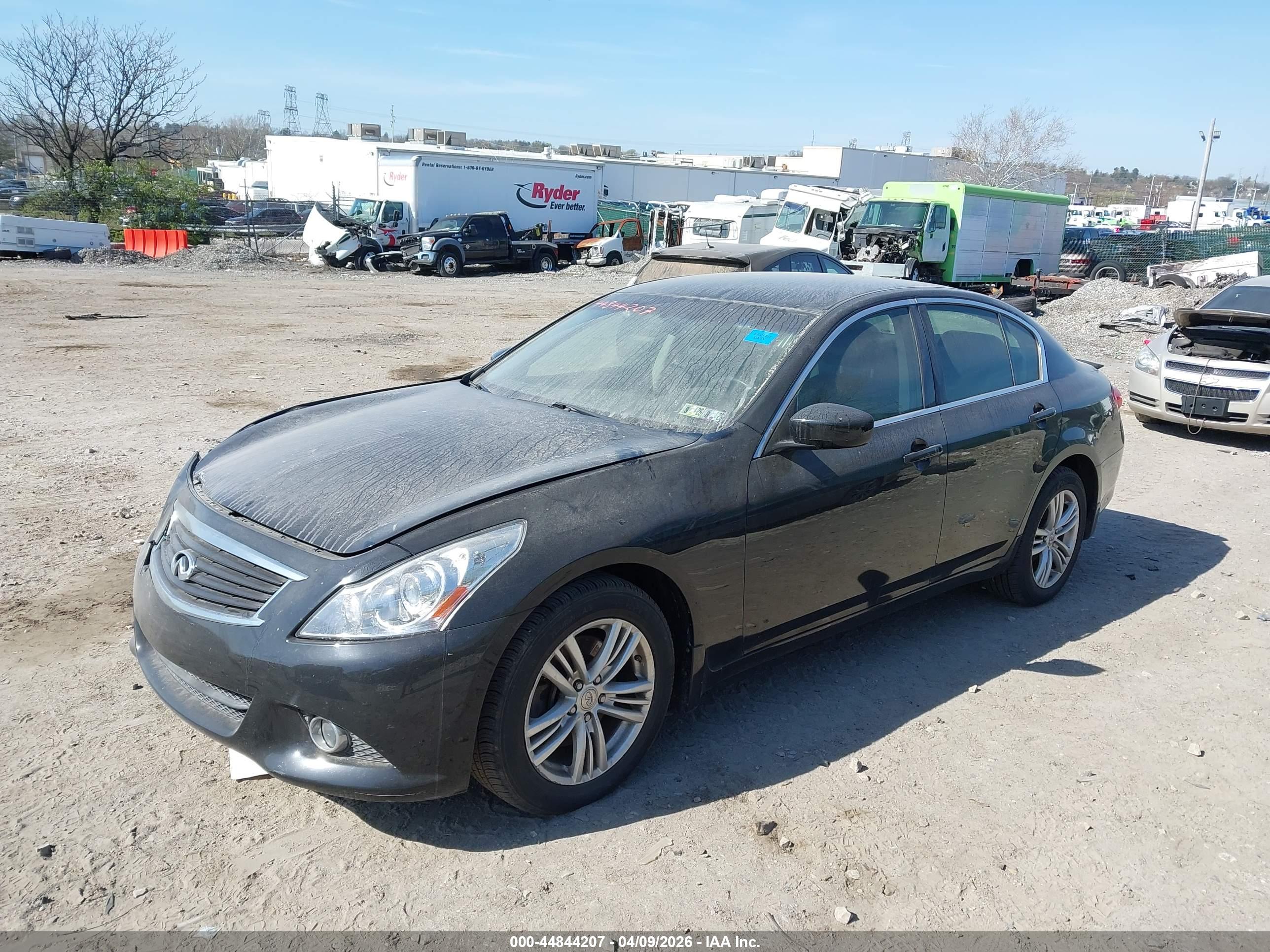 INFINITI G37X image 2