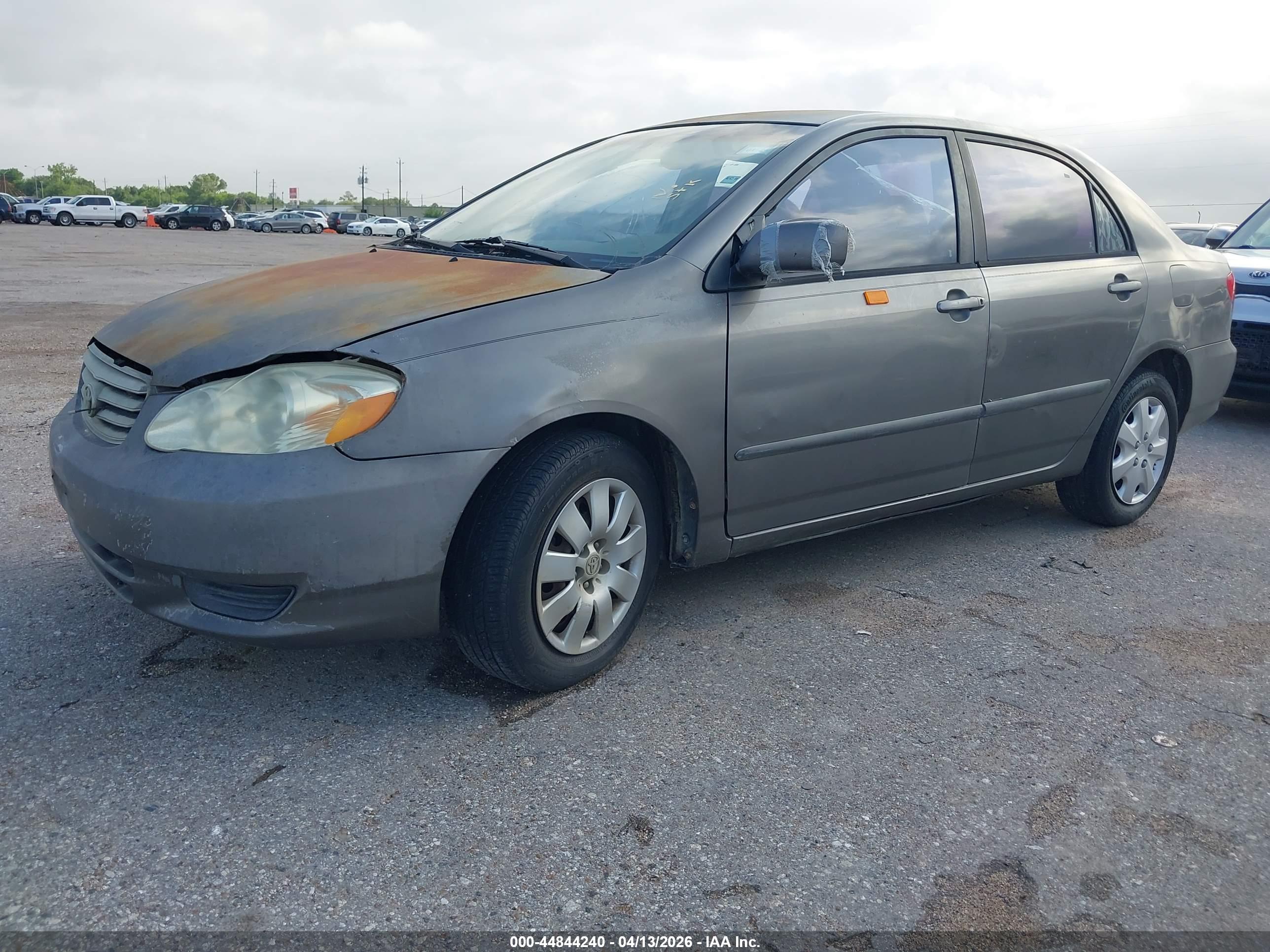 TOYOTA COROLLA image 2