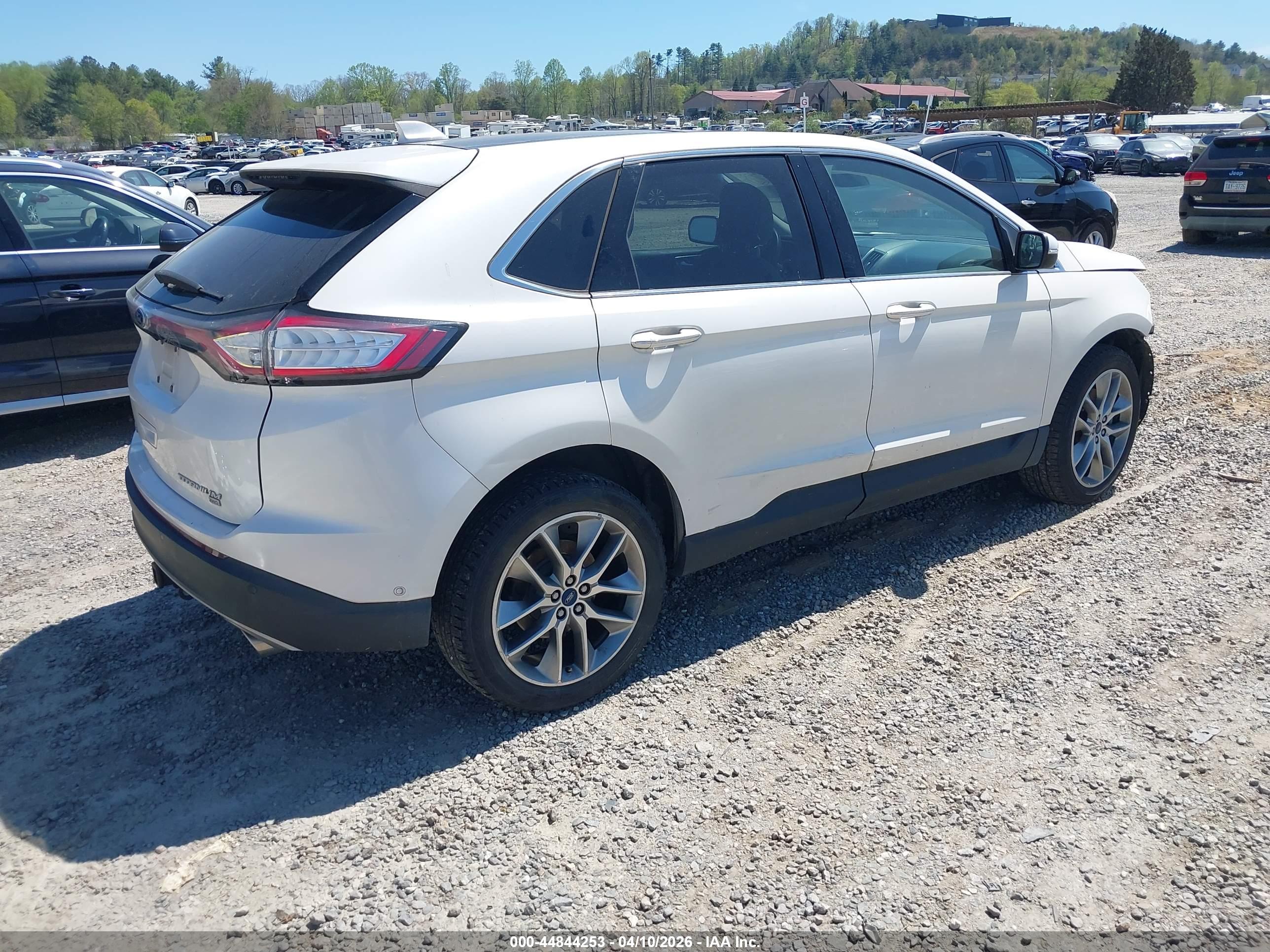 FORD EDGE image 4