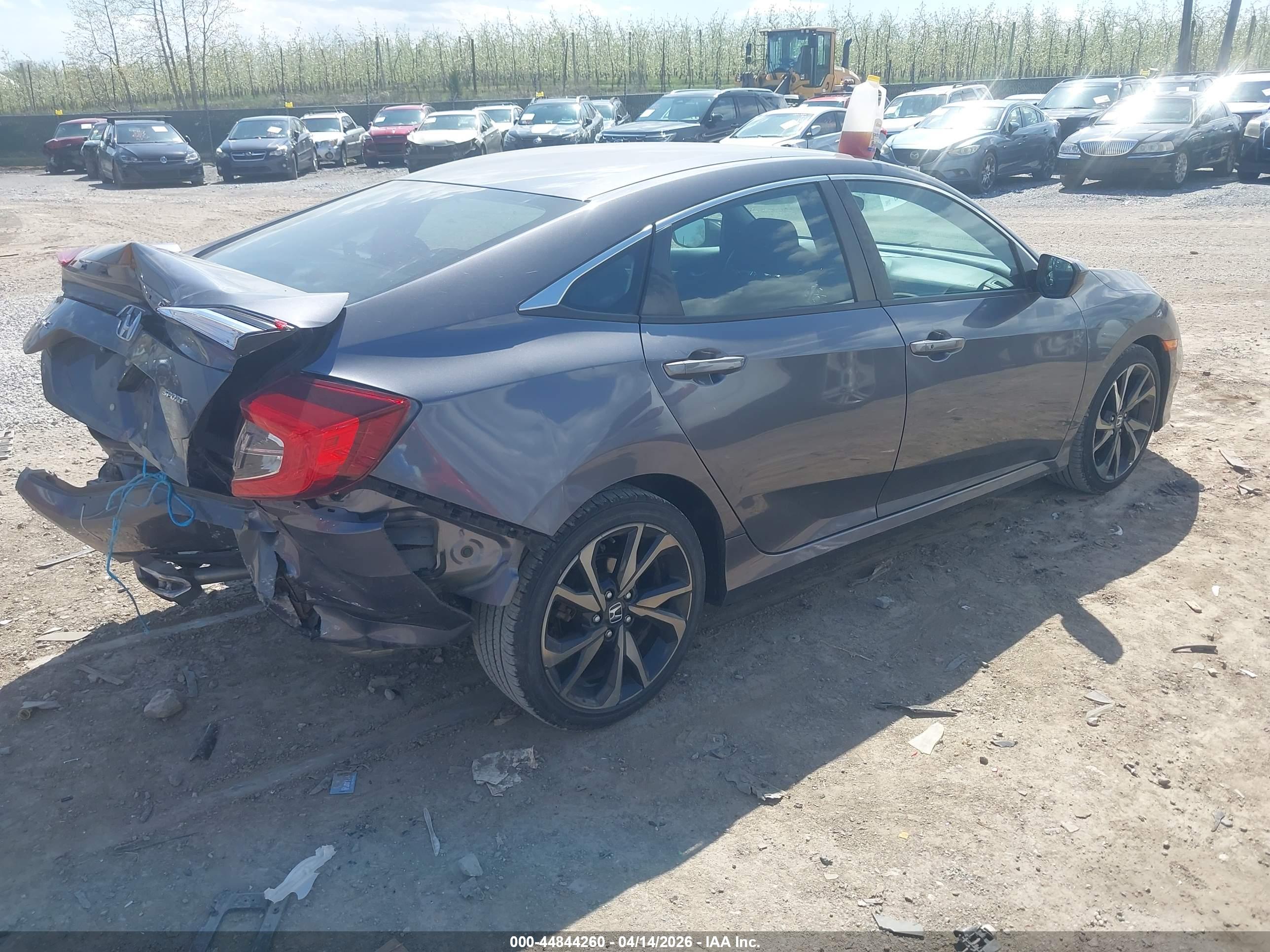 HONDA CIVIC image 4