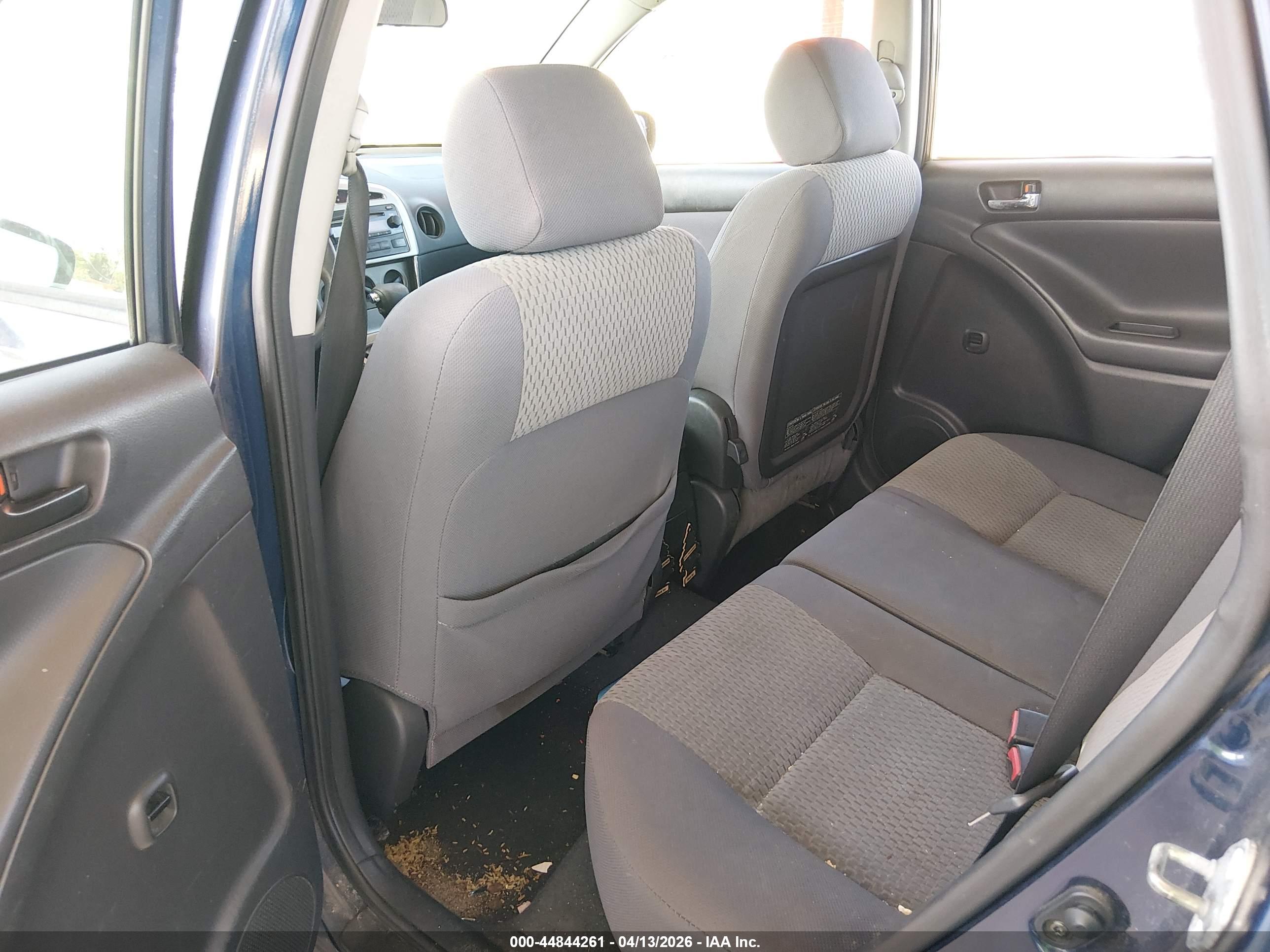 TOYOTA MATRIX image 8