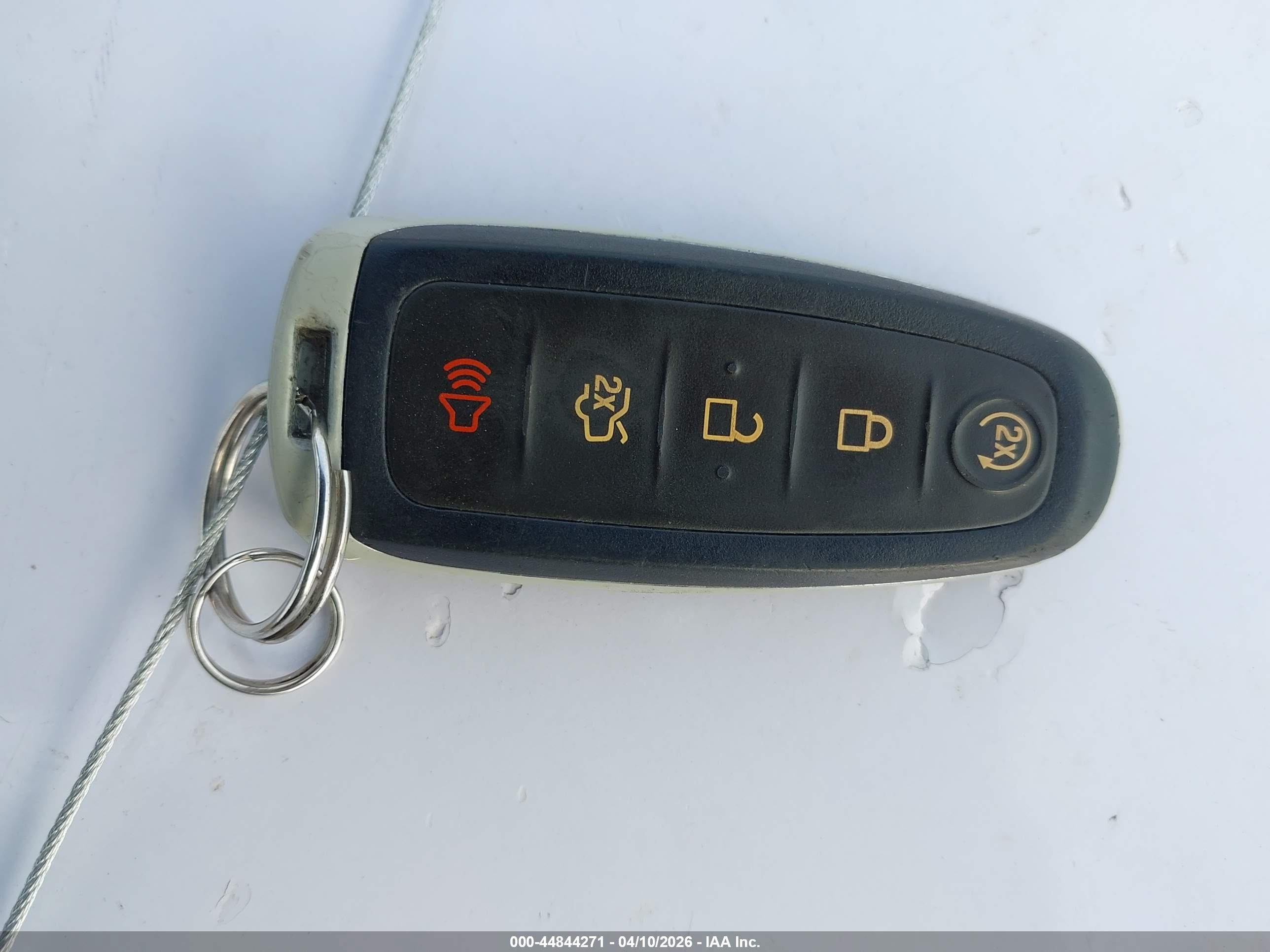 FORD ESCAPE image 11