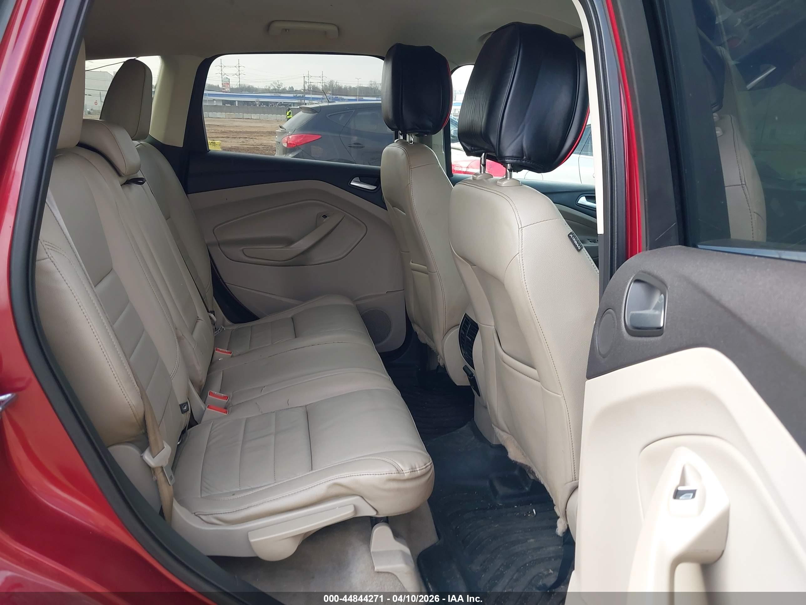 FORD ESCAPE image 8