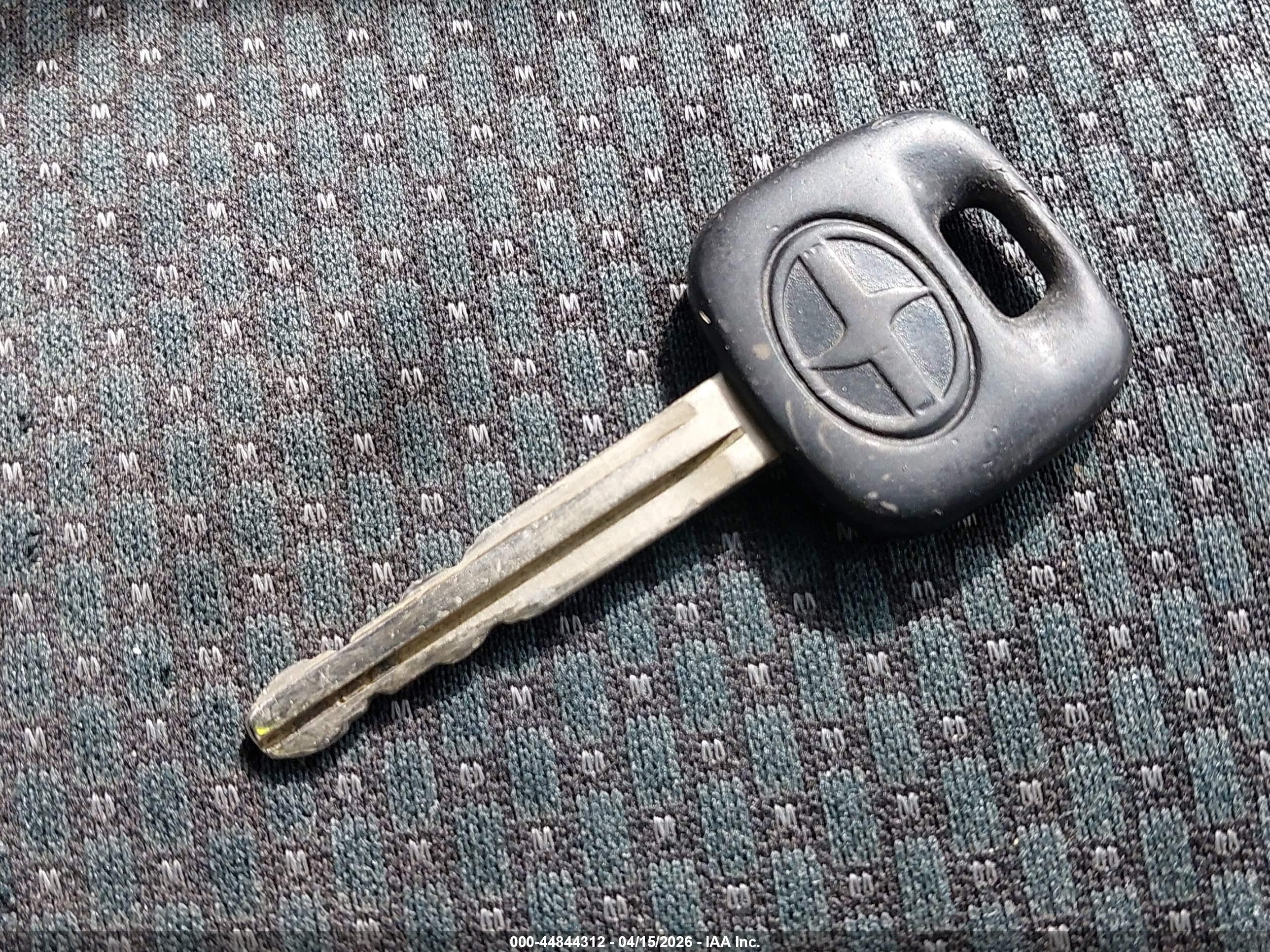 SCION XA image 11