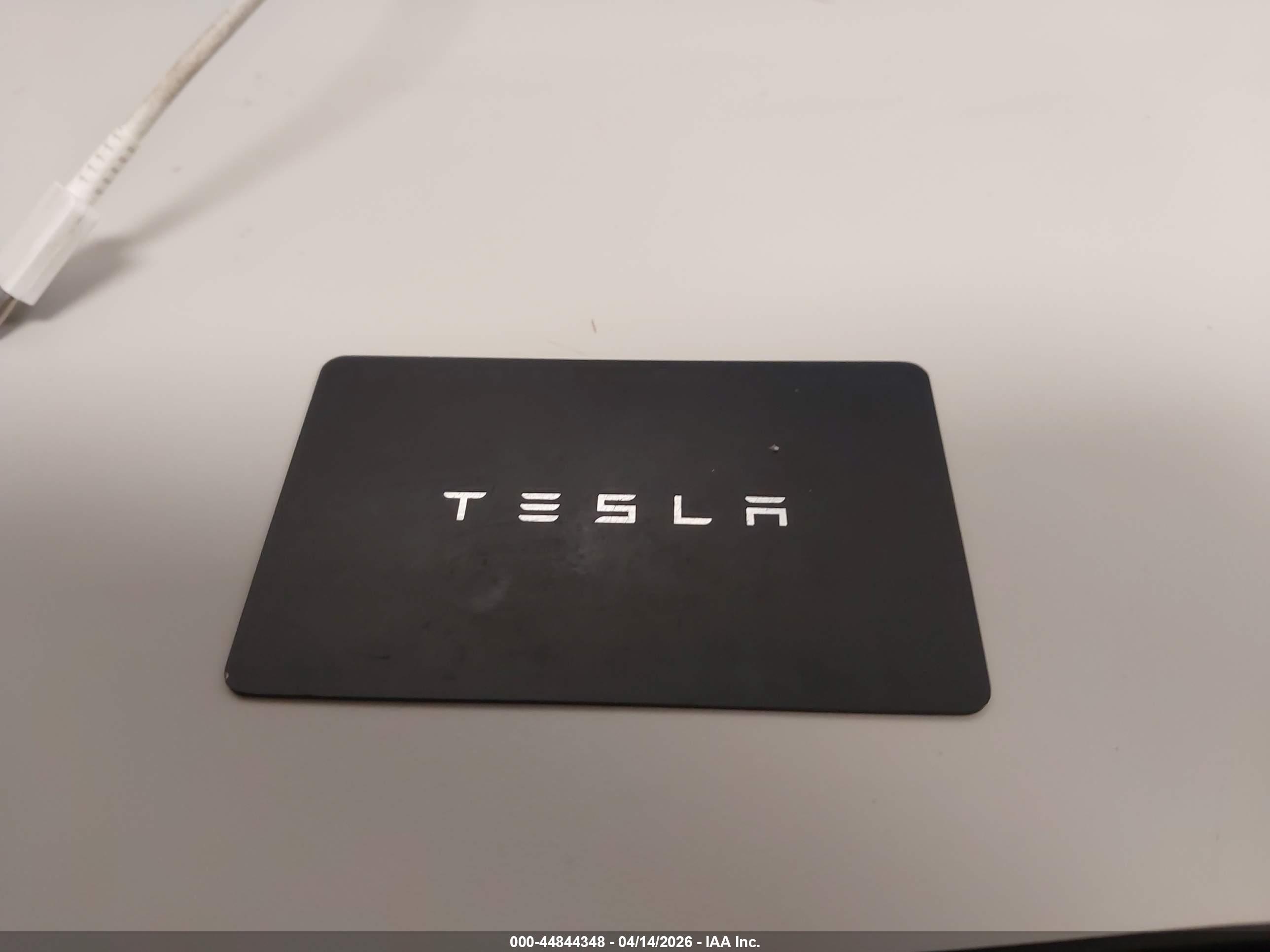TESLA MODEL image 11