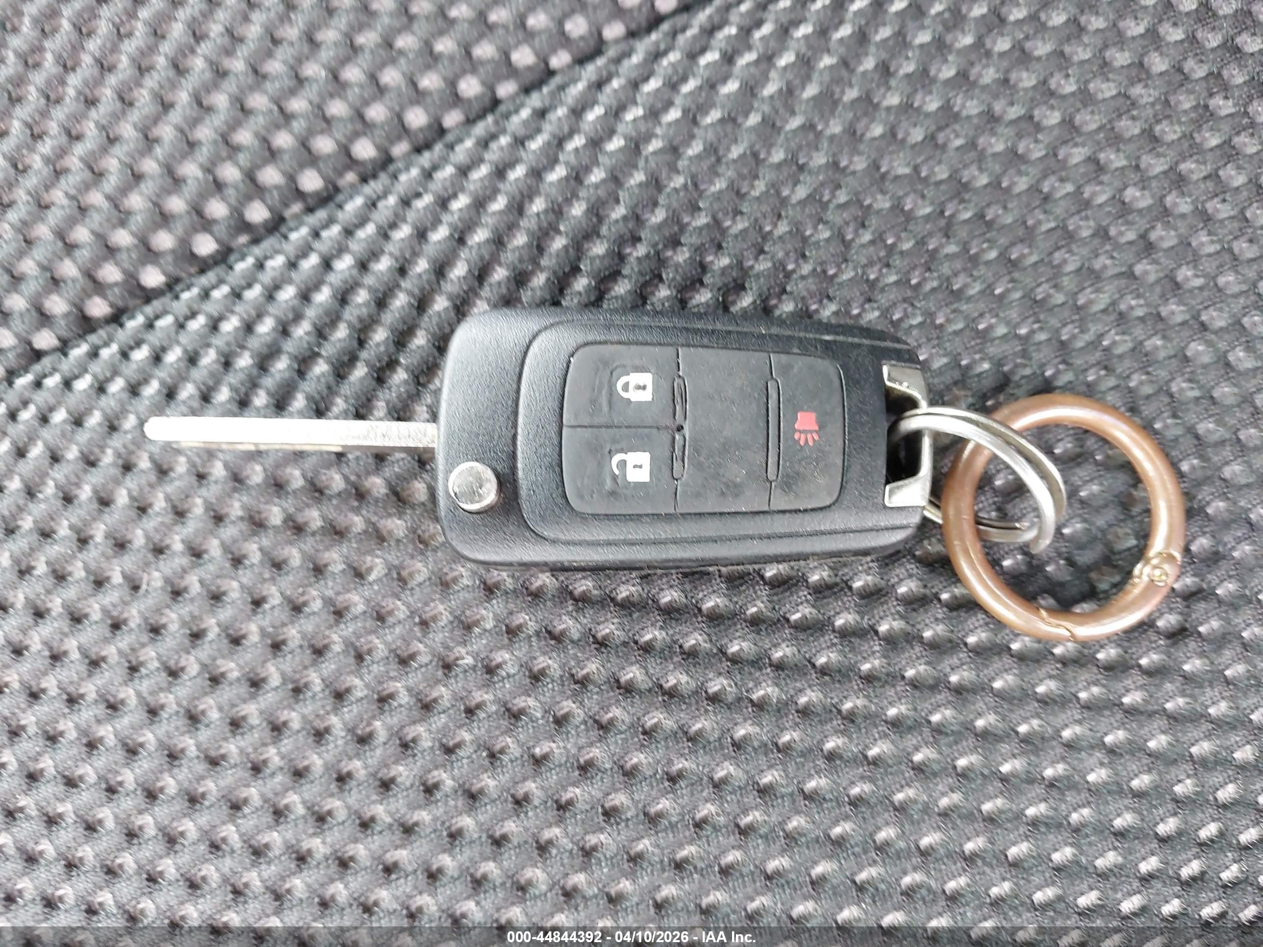GMC TERRAIN image 11