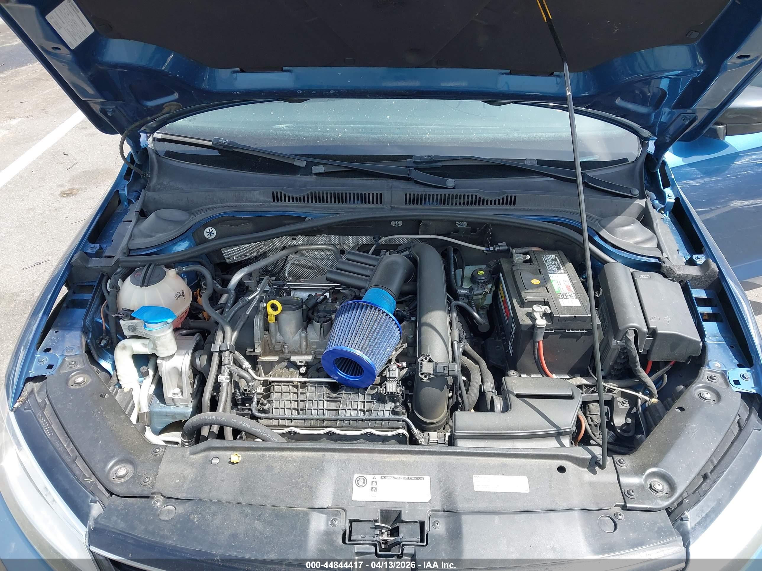 VOLKSWAGEN JETTA image 10