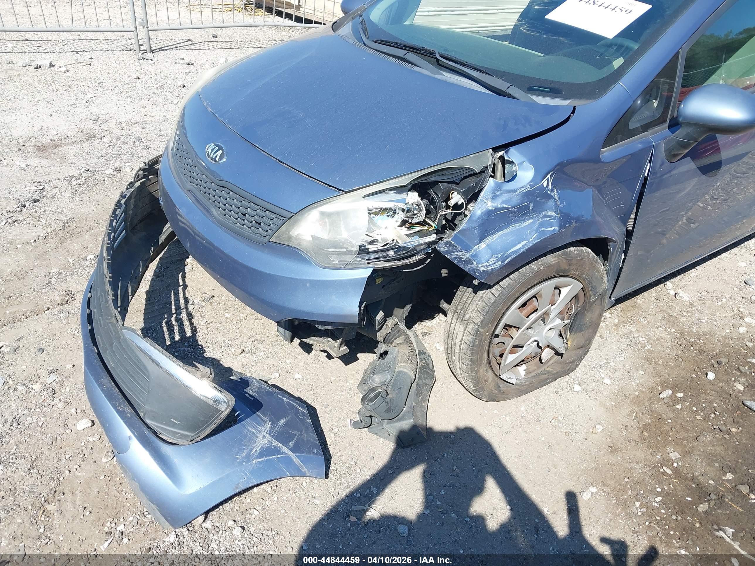 KIA RIO image 6