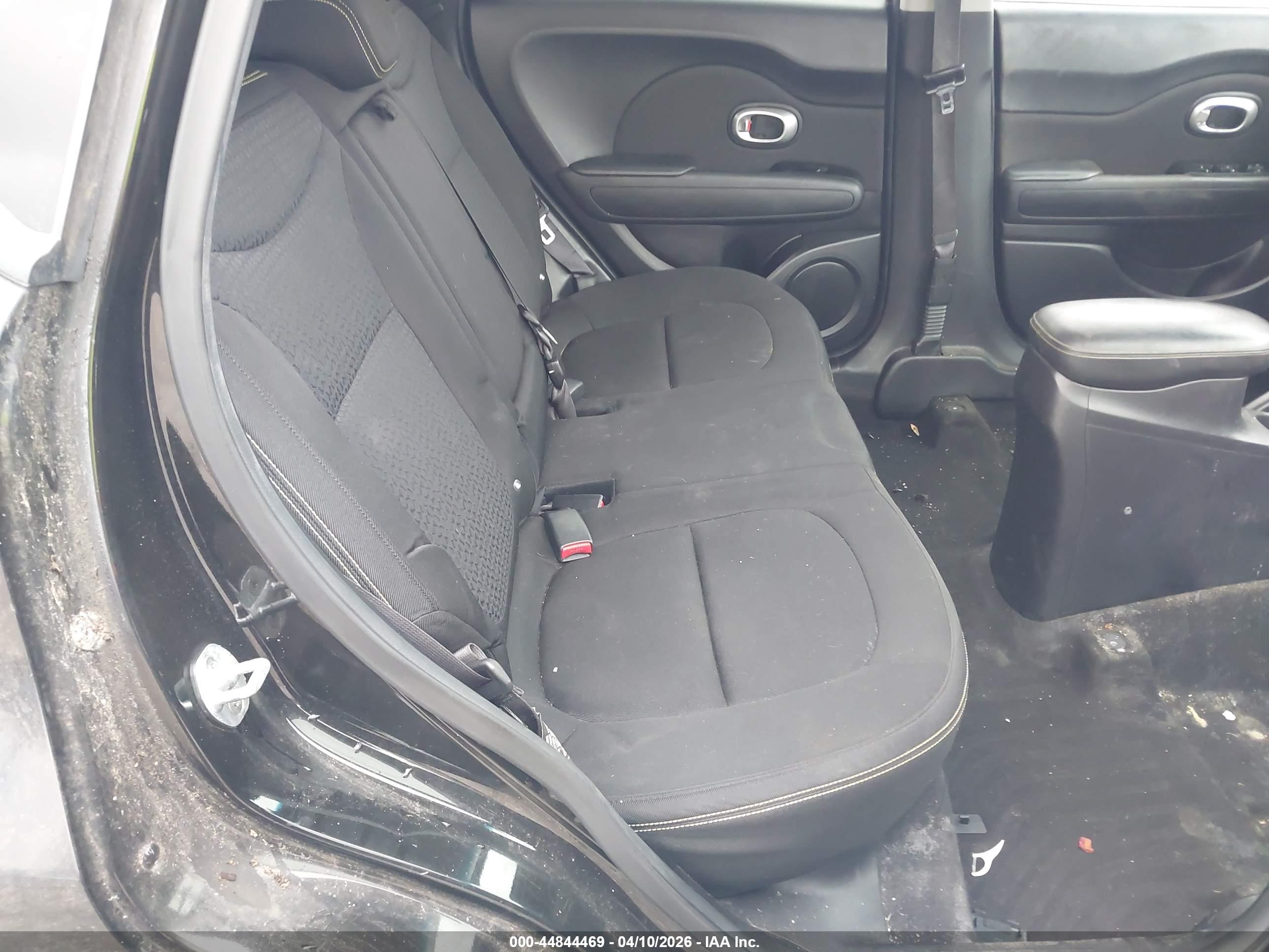 KIA SOUL image 8