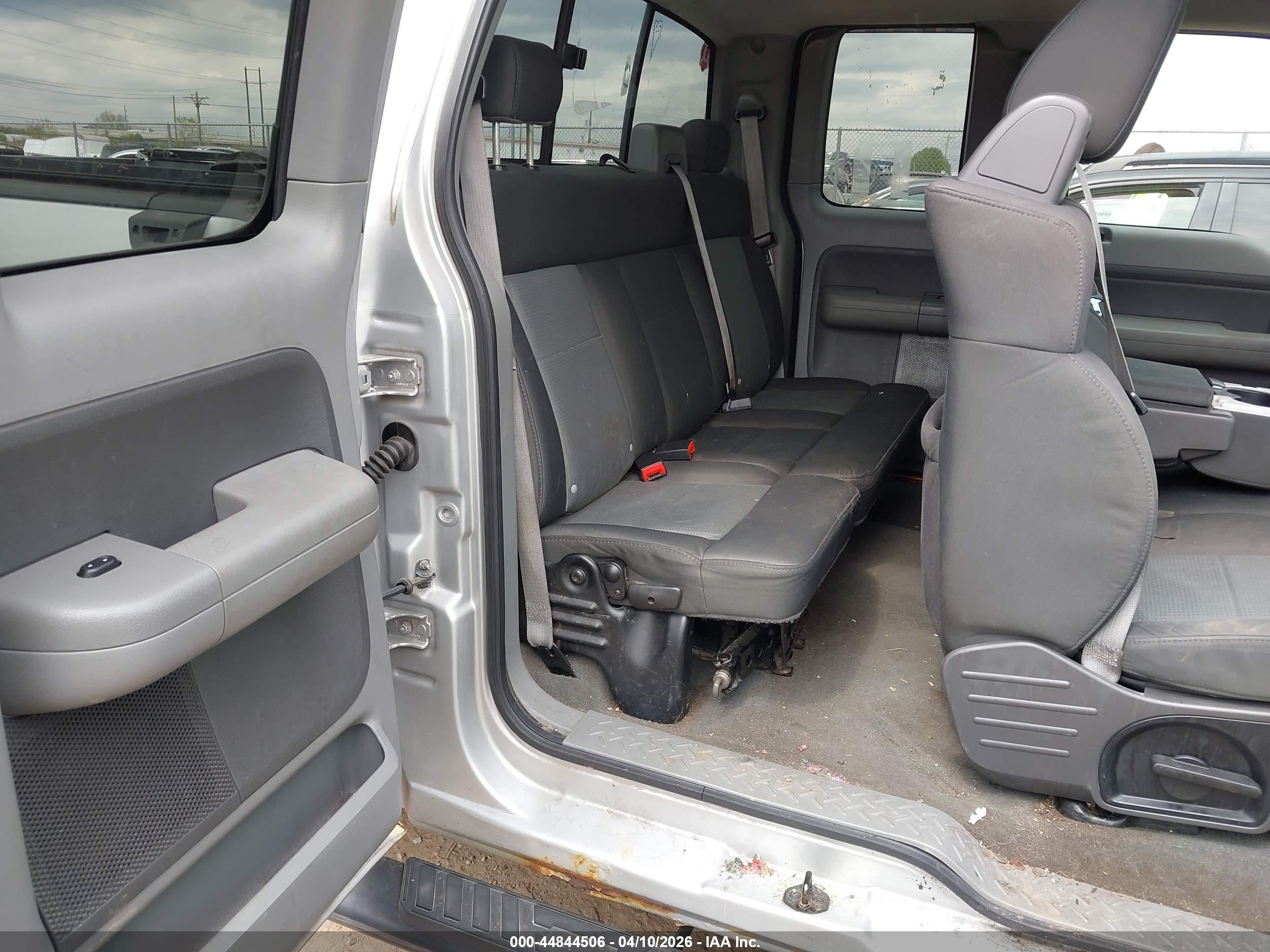 FORD F-150 image 8