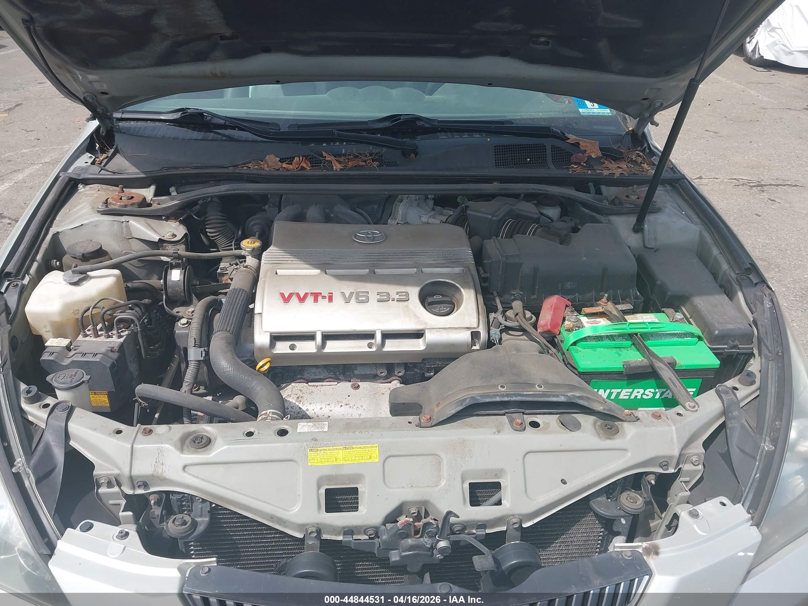TOYOTA CAMRY image 10