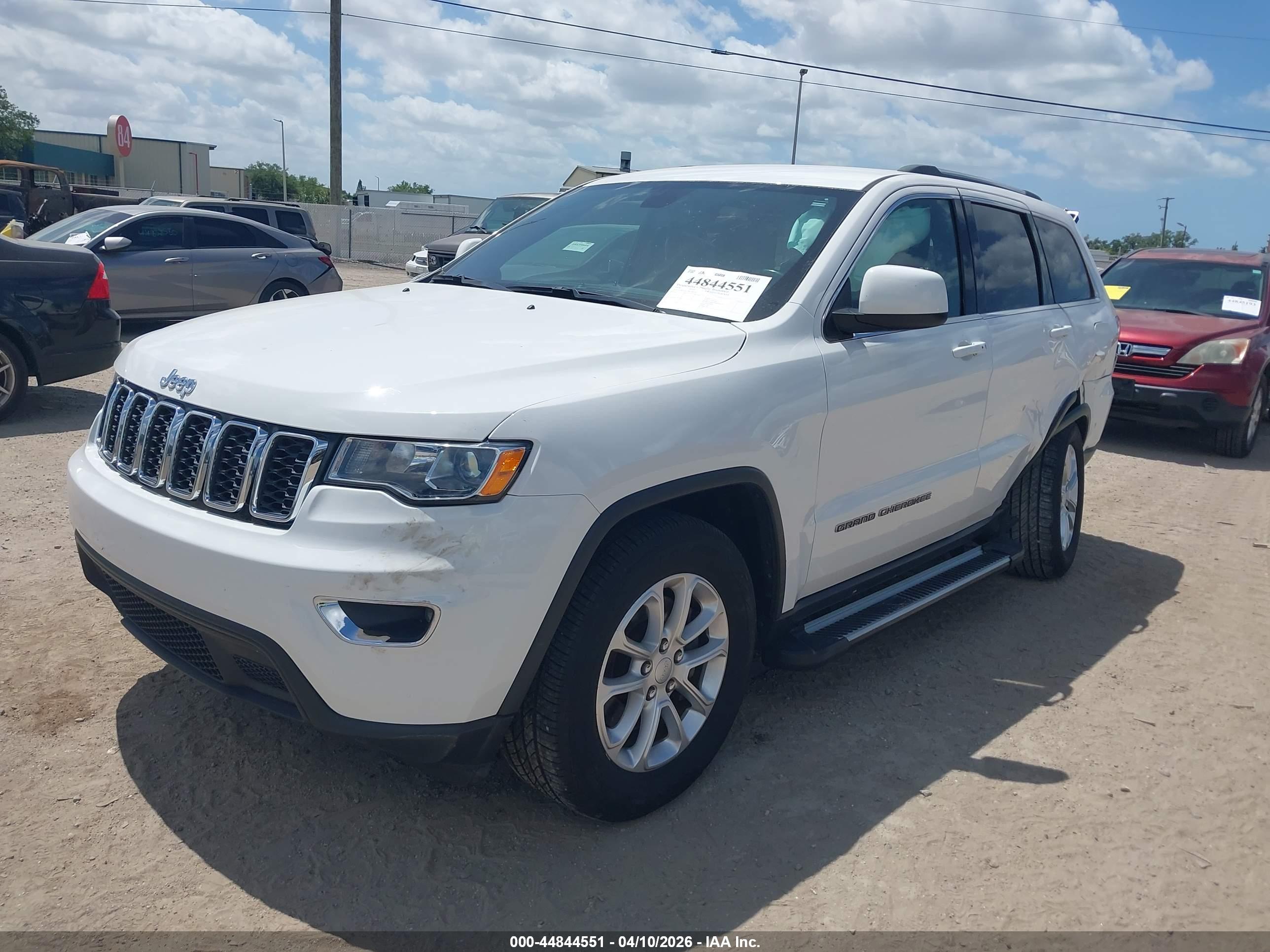 JEEP GRAND image 2