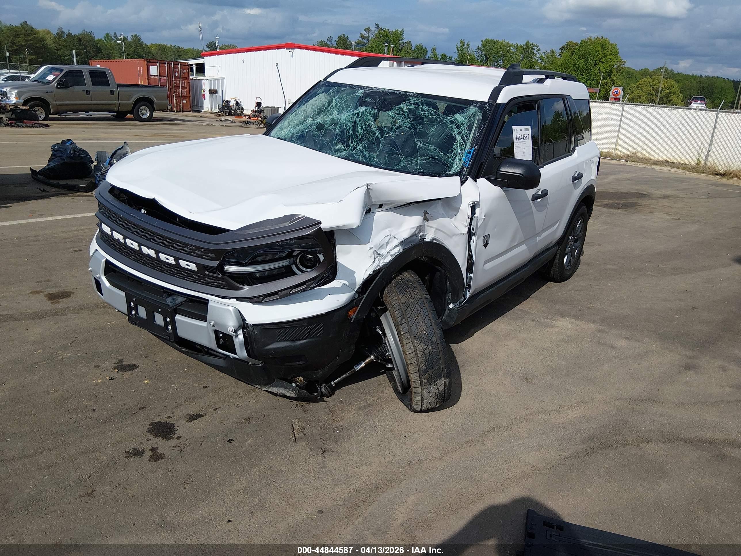 FORD BRONCO image 2