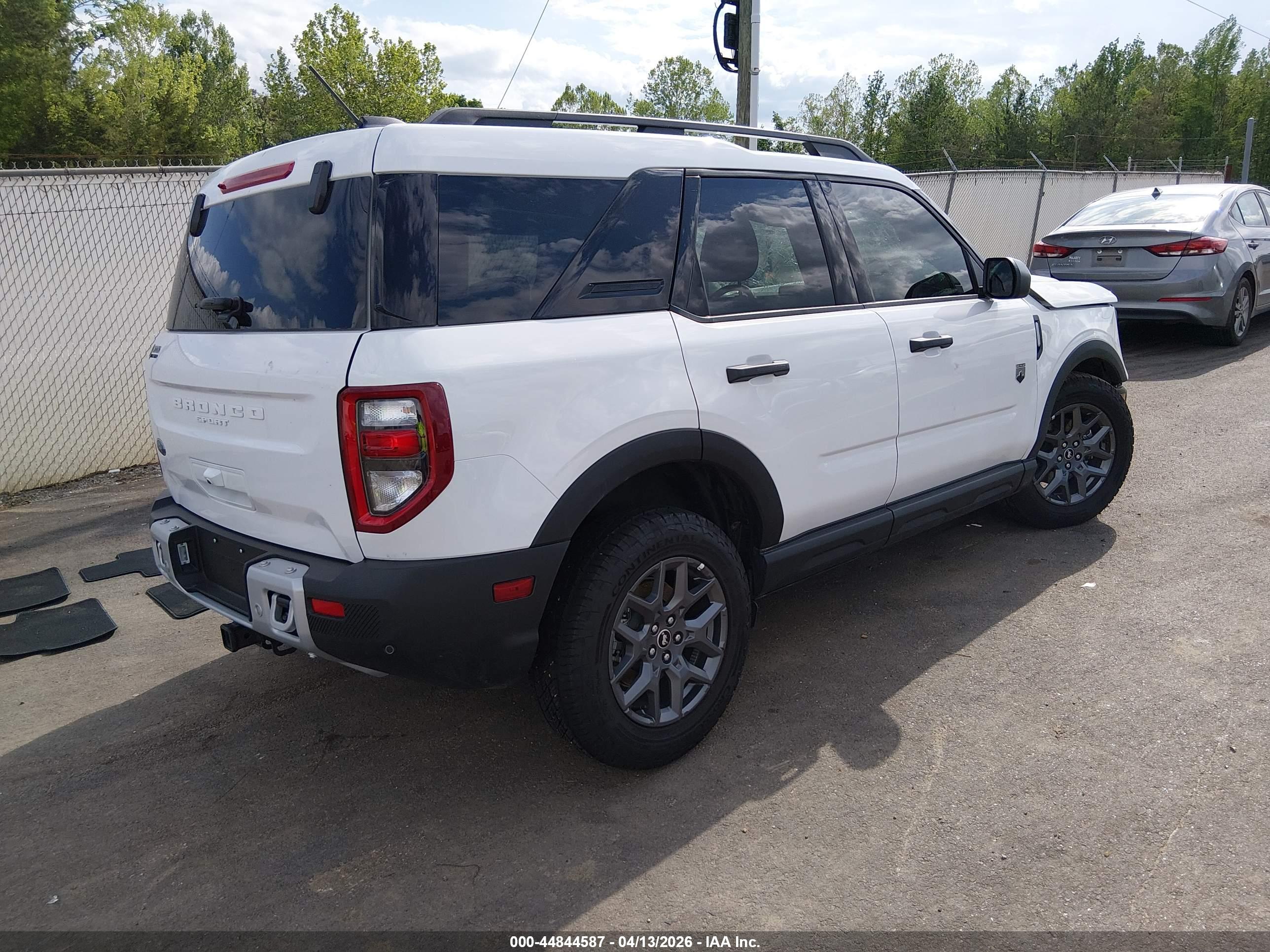 FORD BRONCO image 4