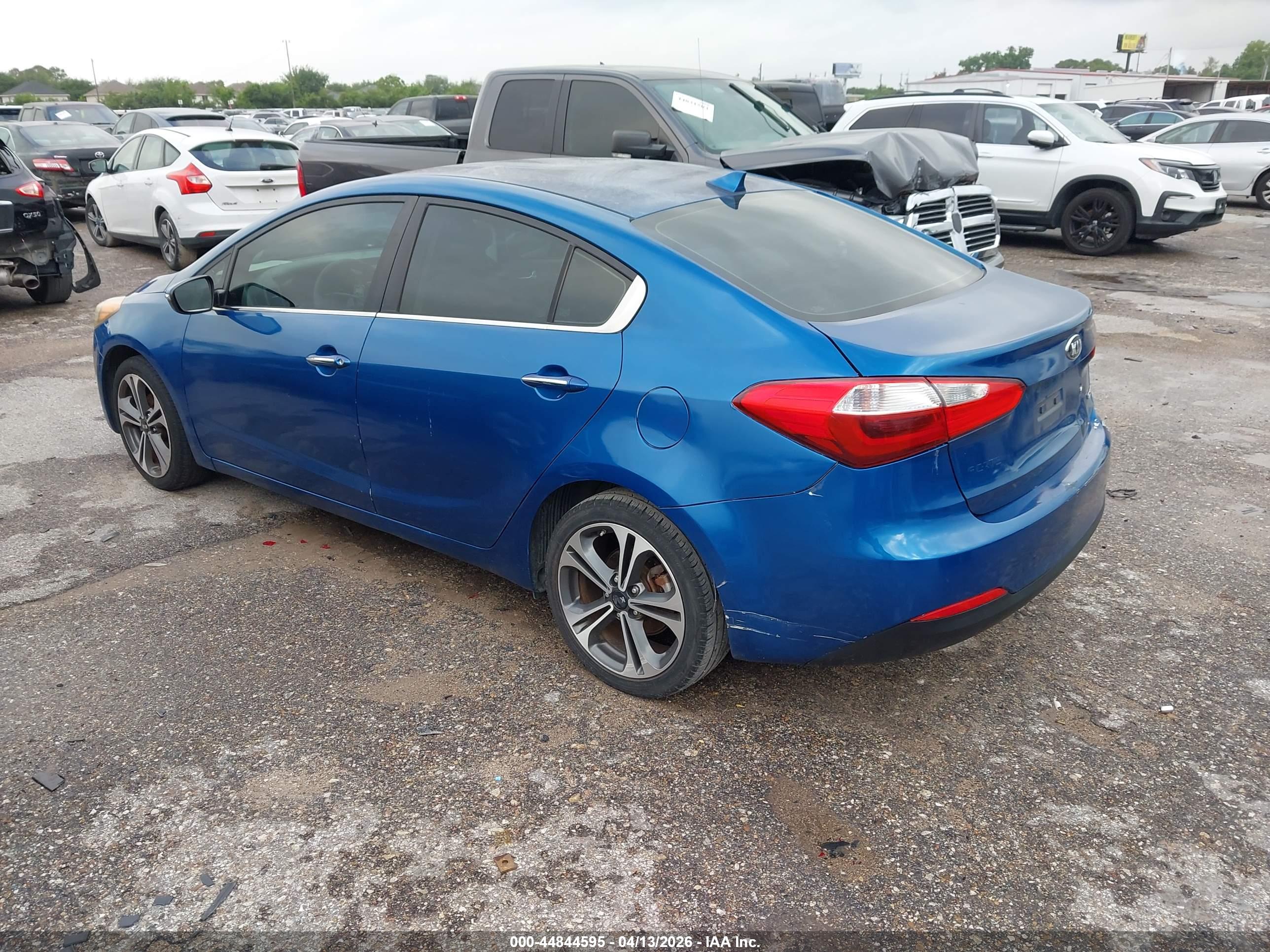 KIA FORTE image 3