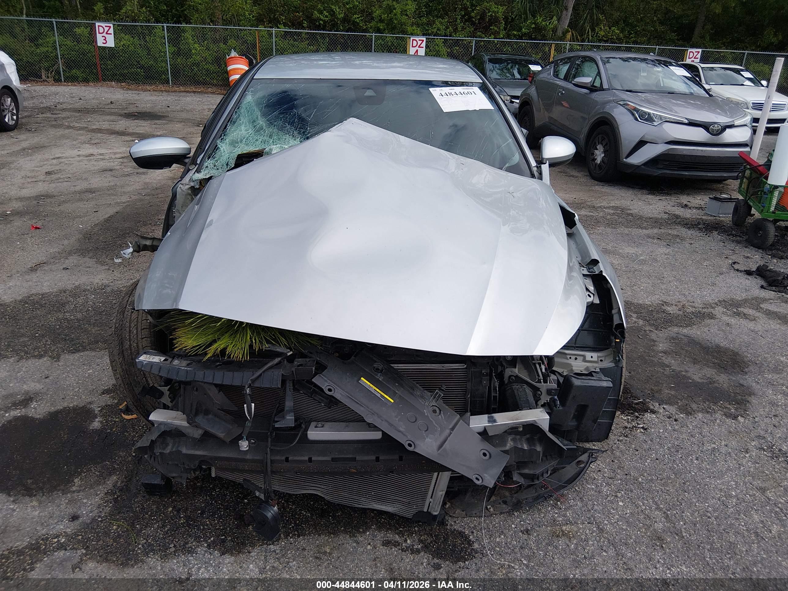 NISSAN ALTIMA image 6