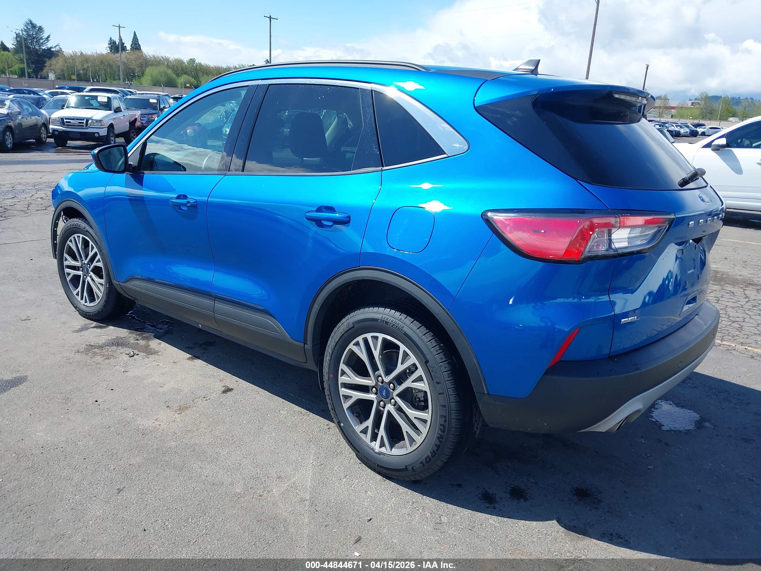 FORD ESCAPE image 3
