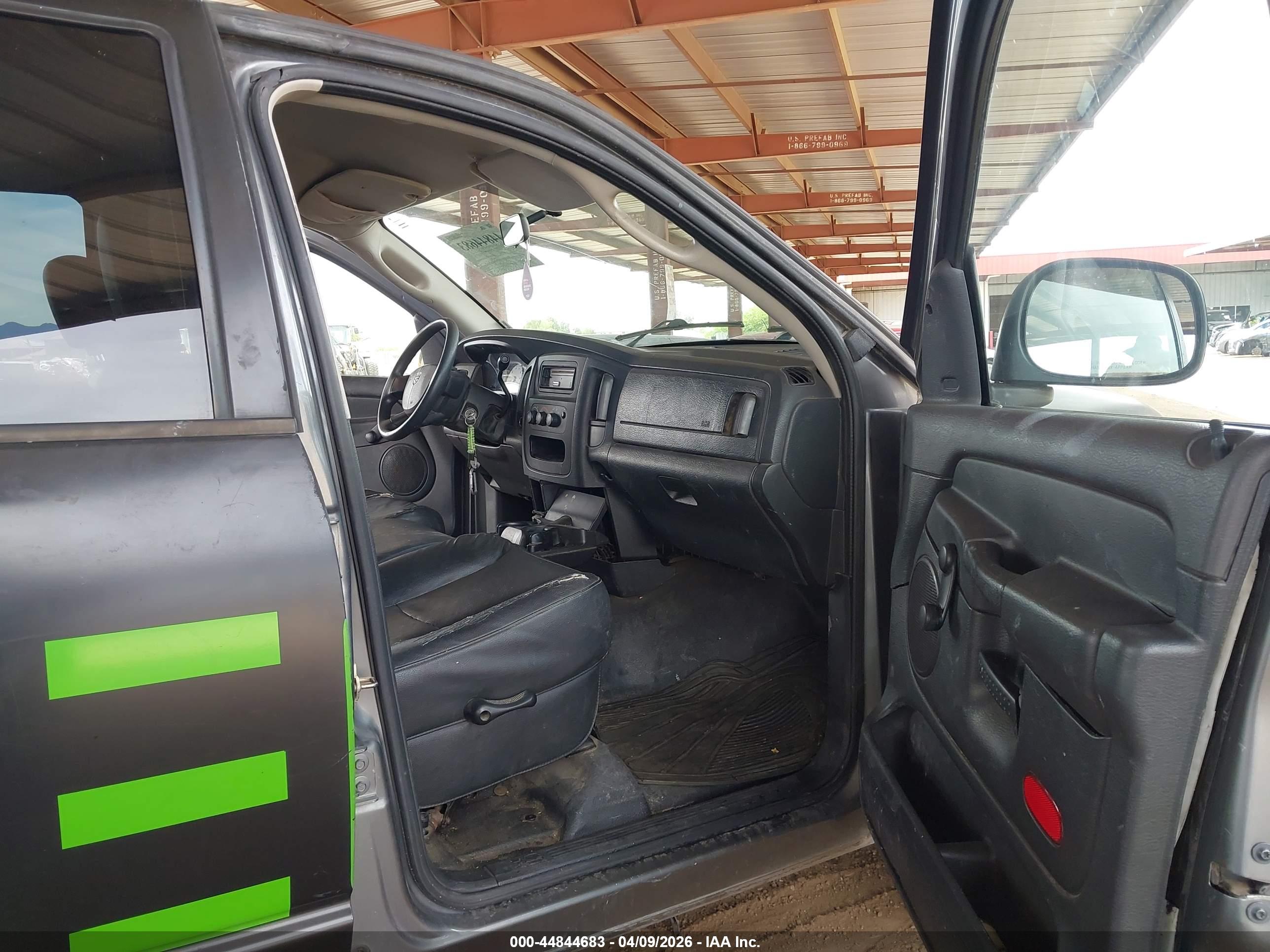 DODGE RAM image 5
