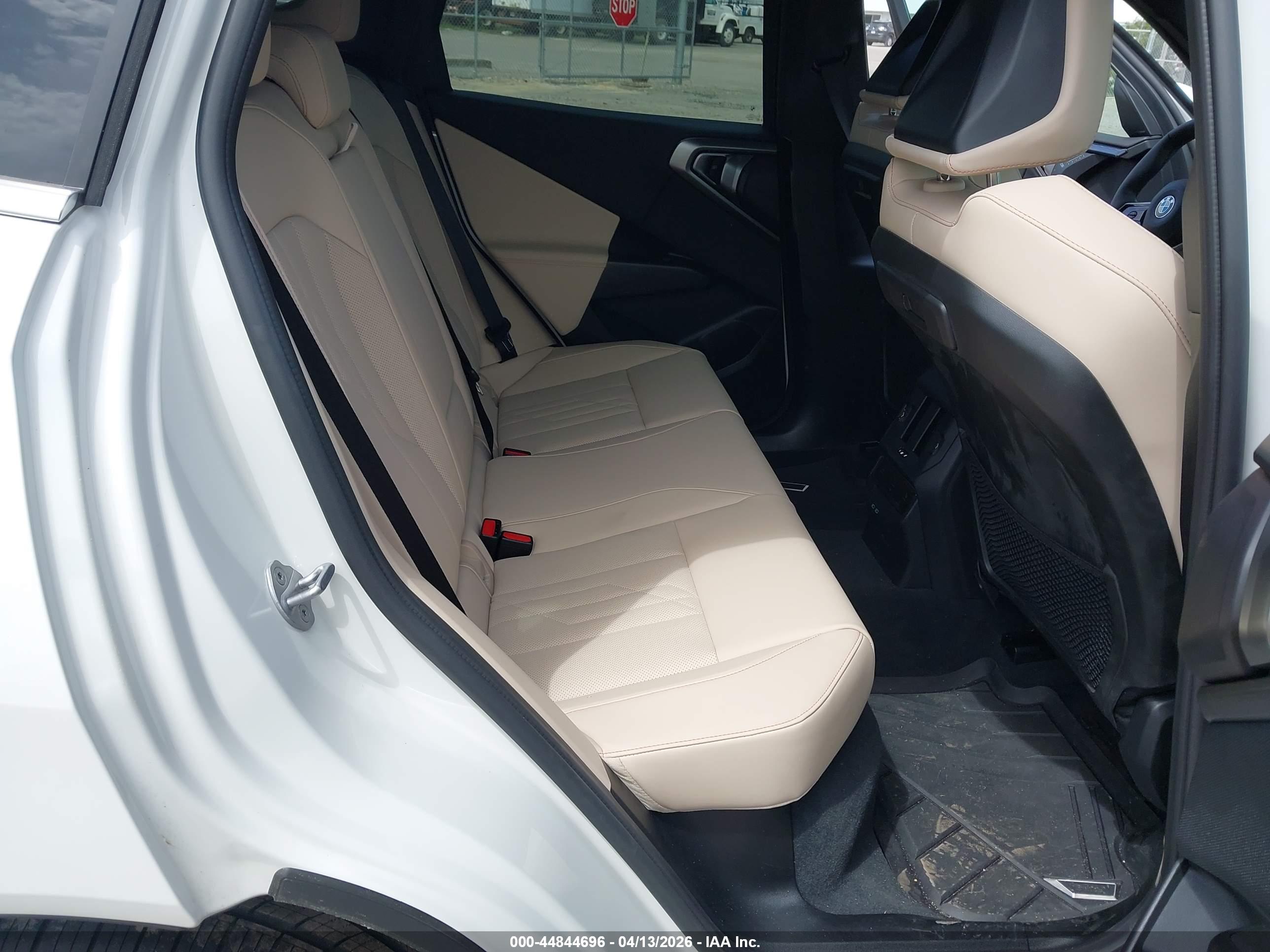 BMW X3 image 8