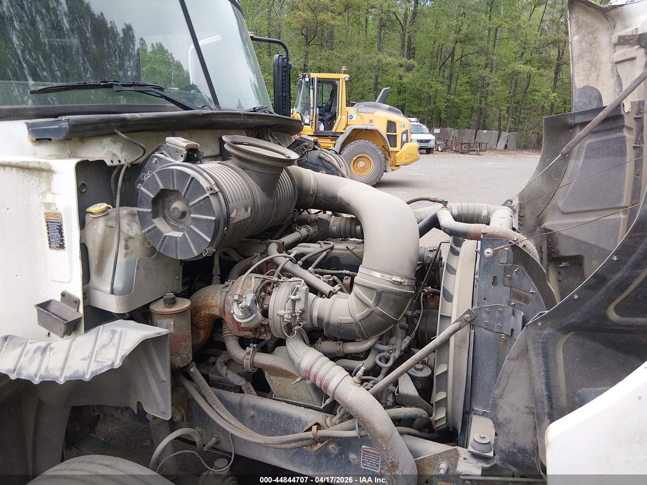 MACK 600 image 10