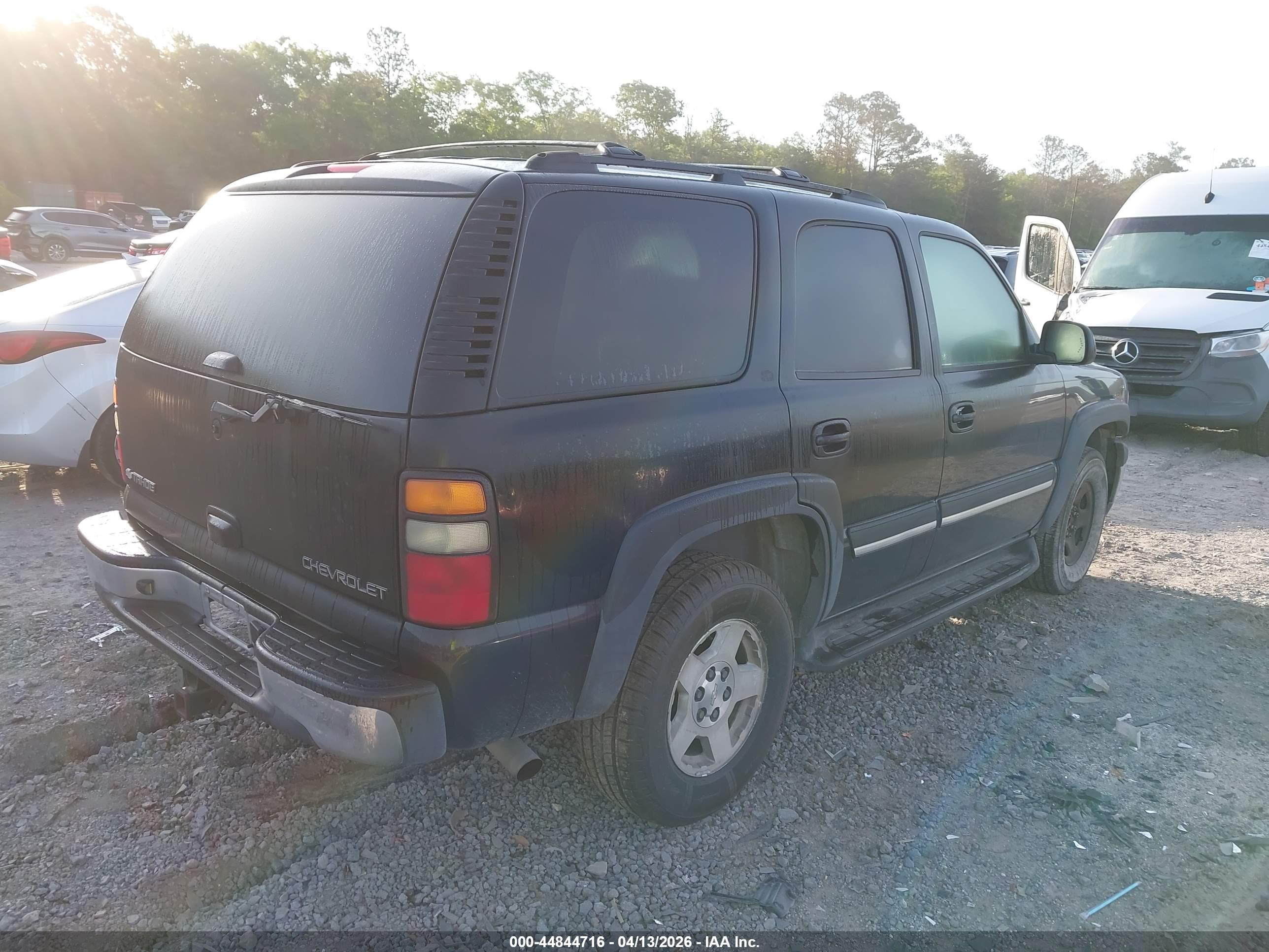 CHEVROLET TAHOE image 4