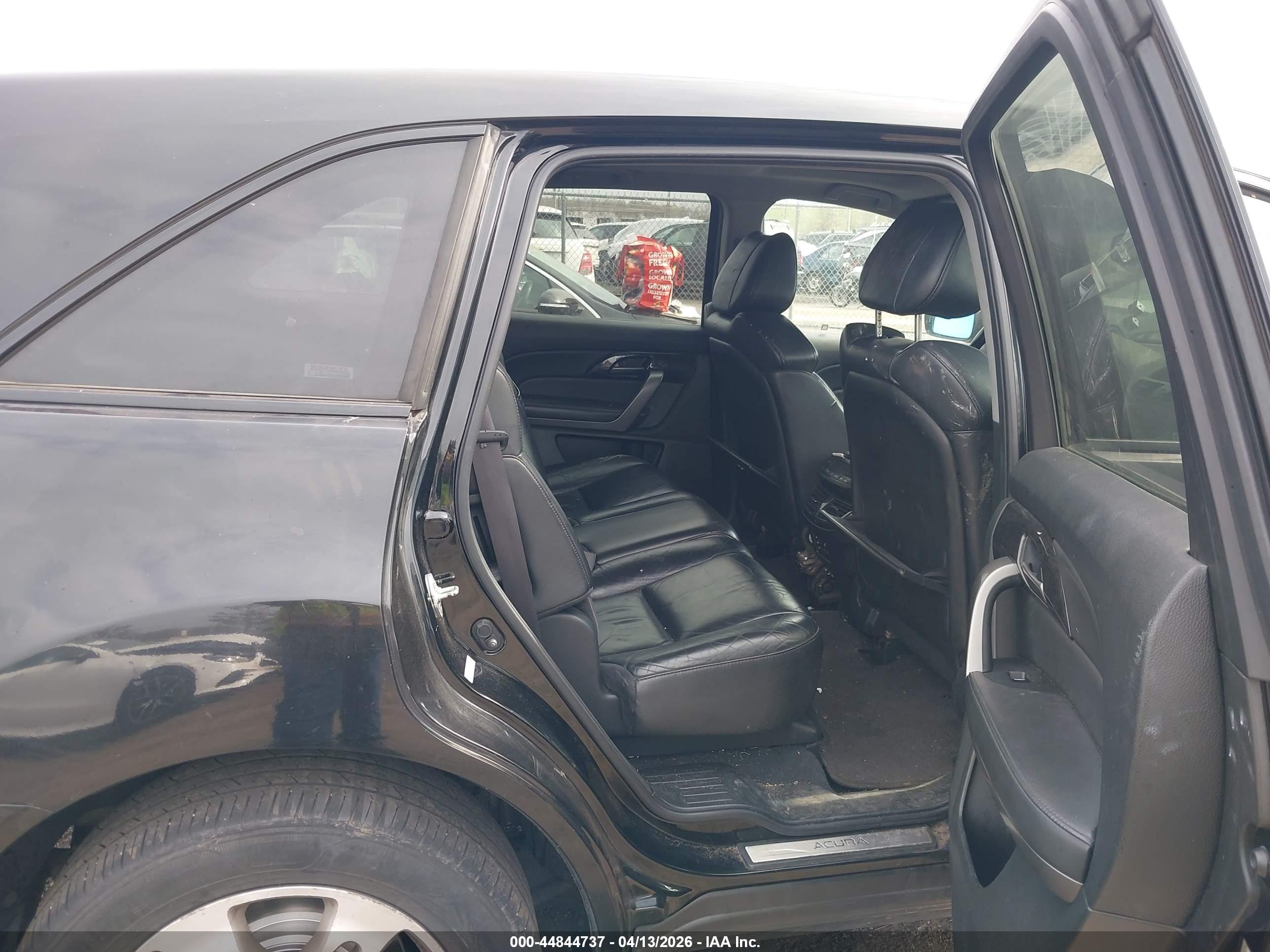 ACURA MDX image 8