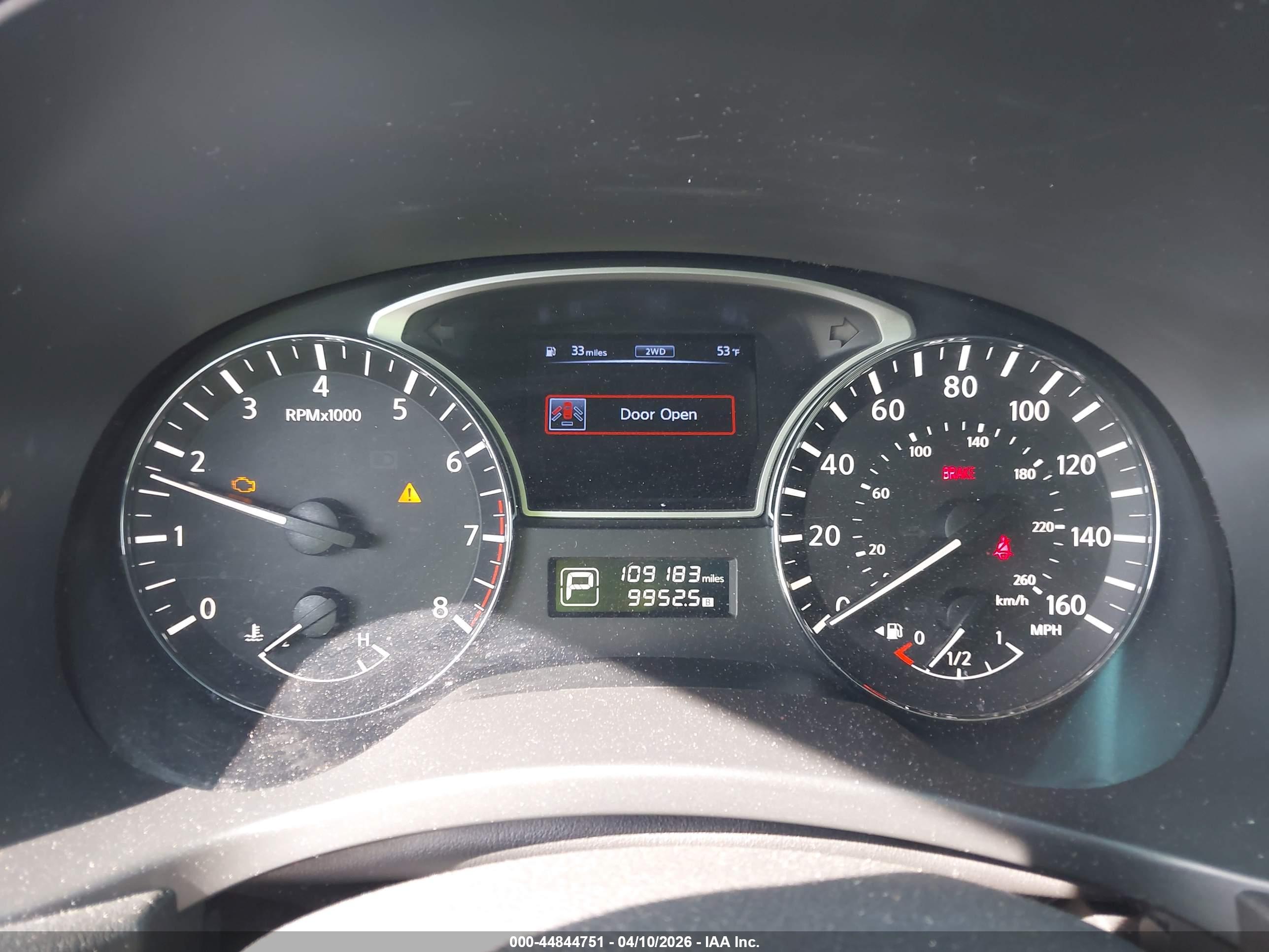 NISSAN PATHFINDER image 7