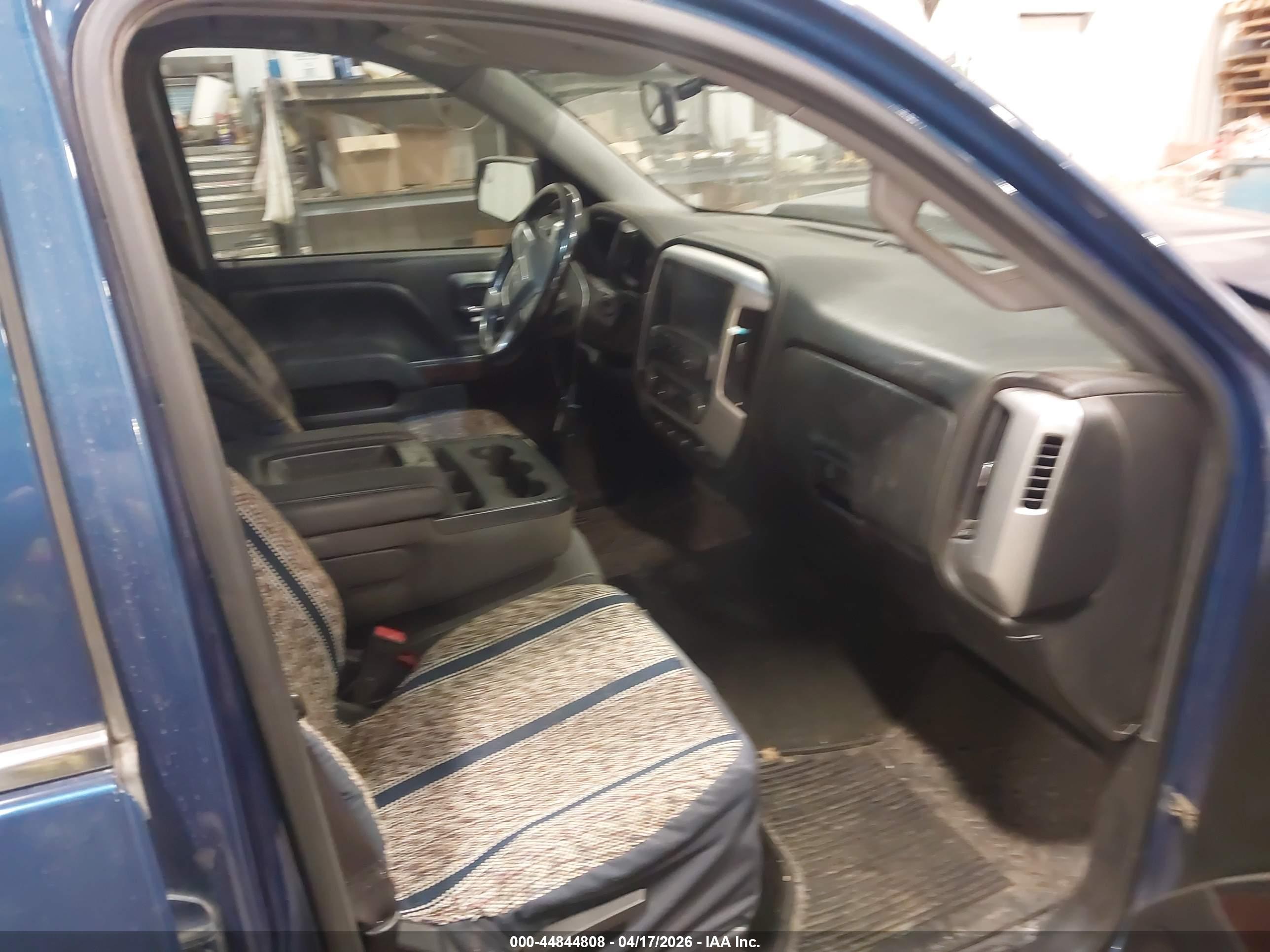 GMC SIERRA image 5