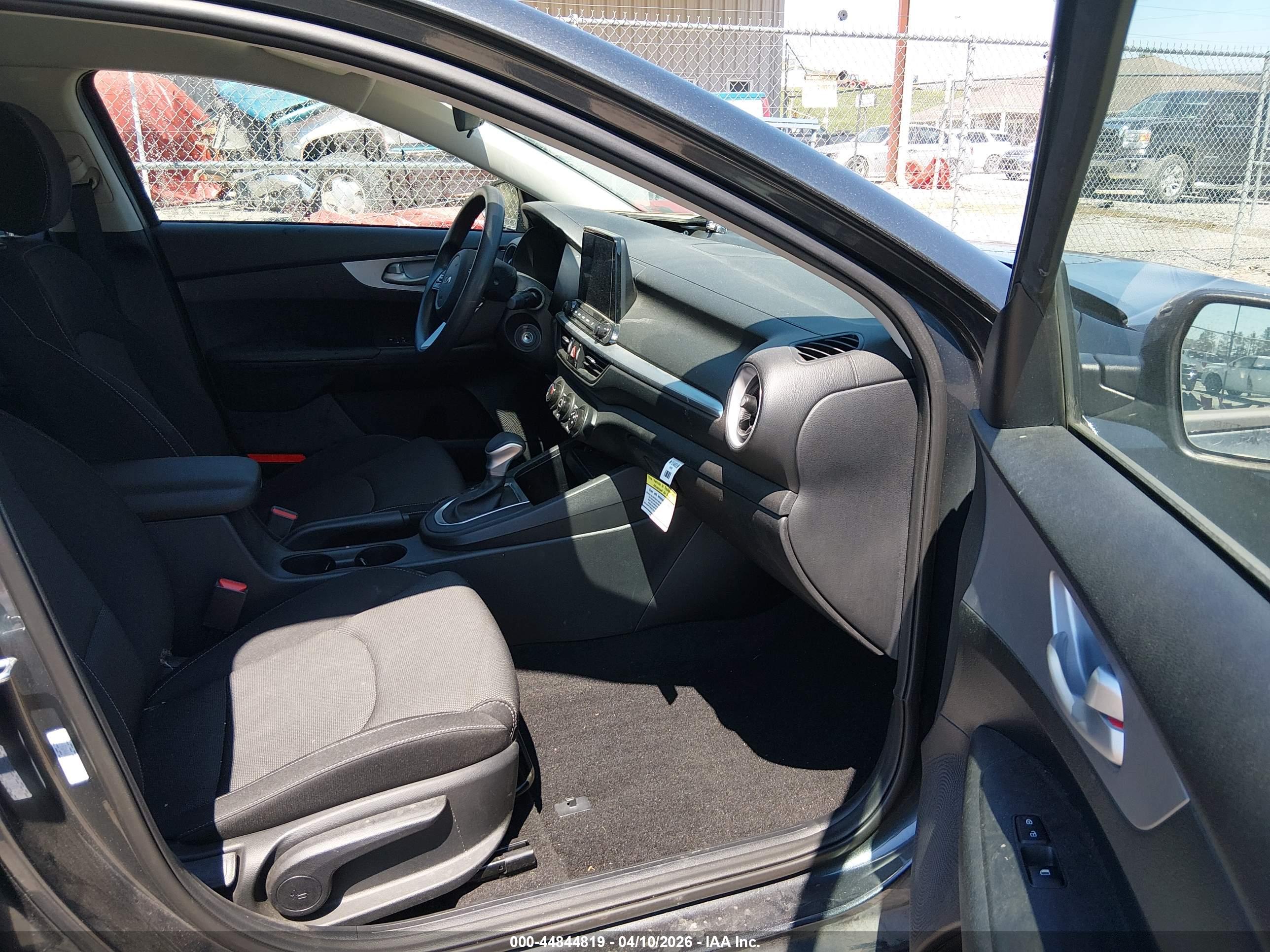 KIA FORTE image 5
