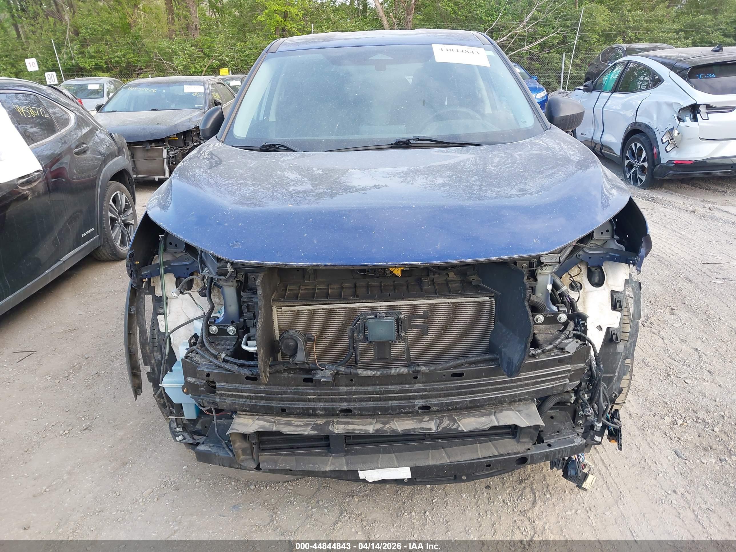 NISSAN ROGUE image 6