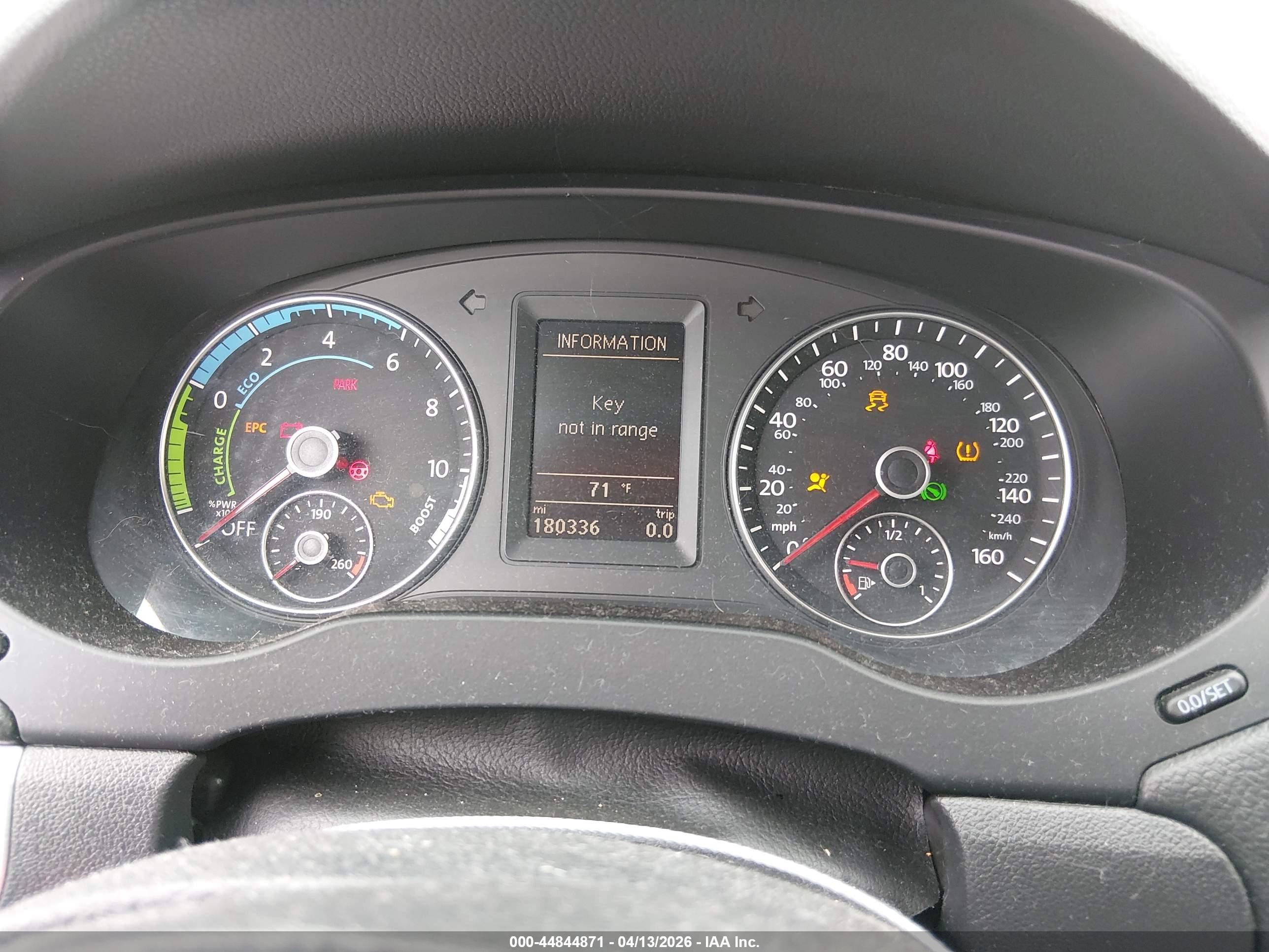 VOLKSWAGEN JETTA image 7