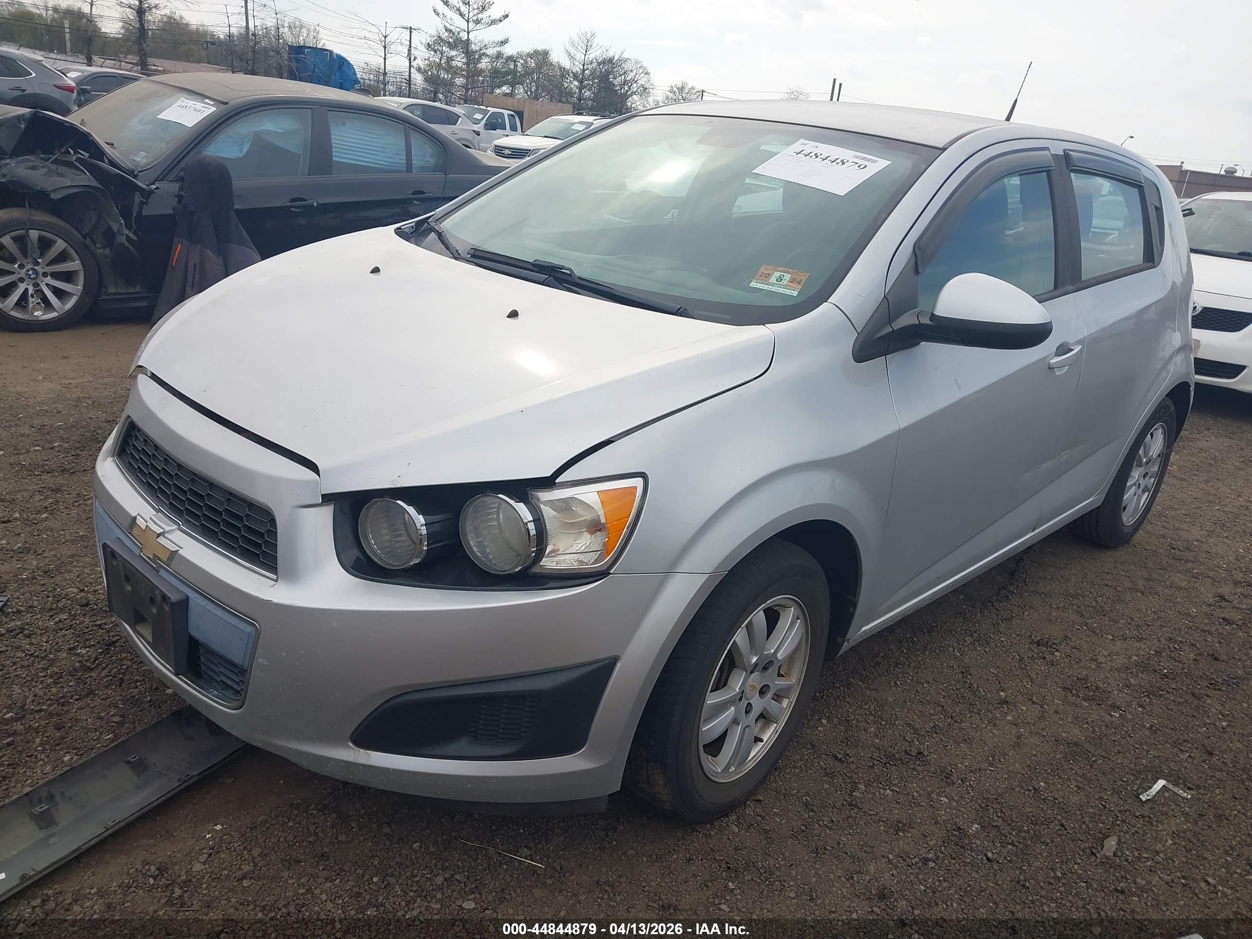 CHEVROLET SONIC image 2