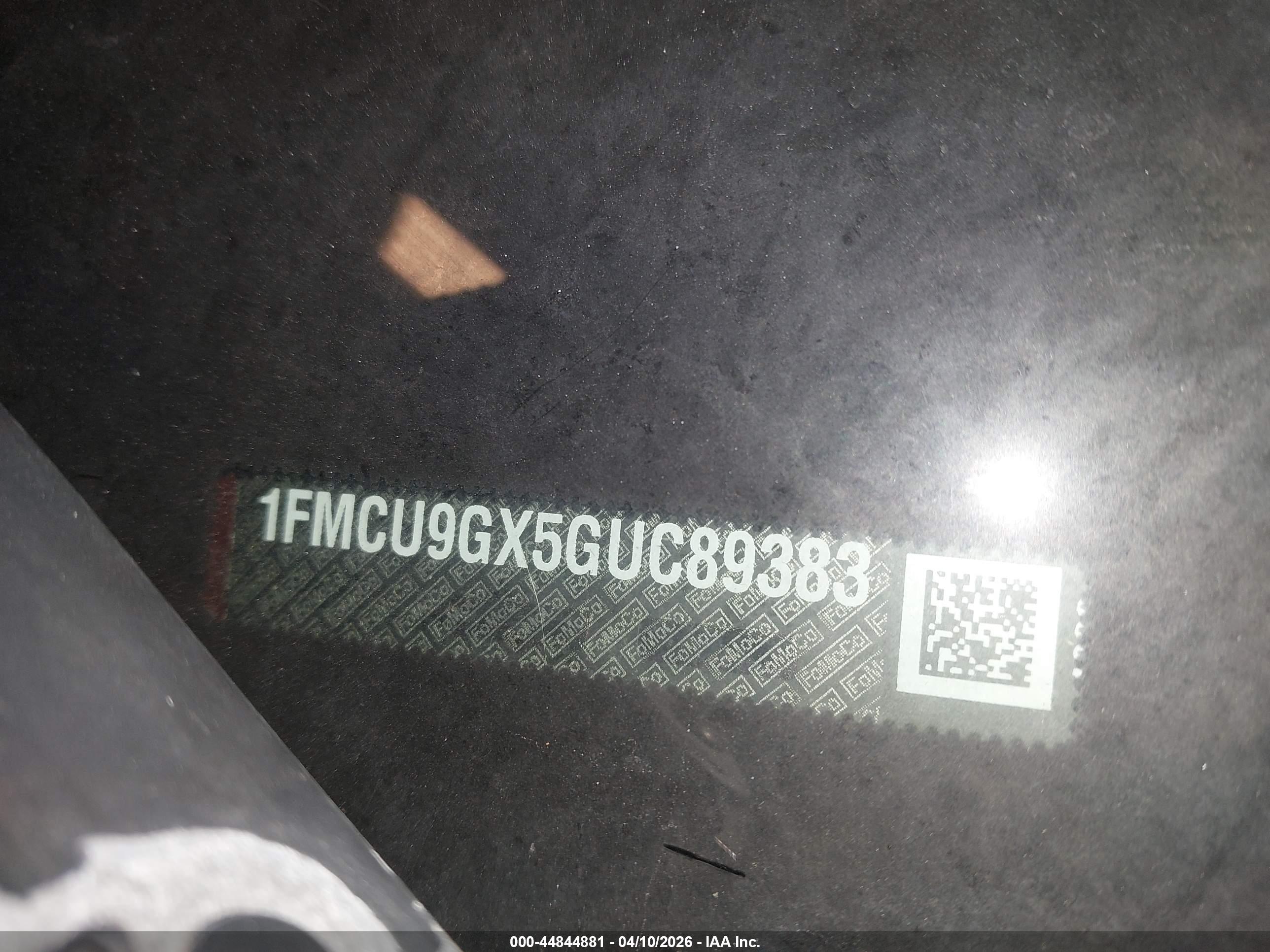 FORD ESCAPE image 9