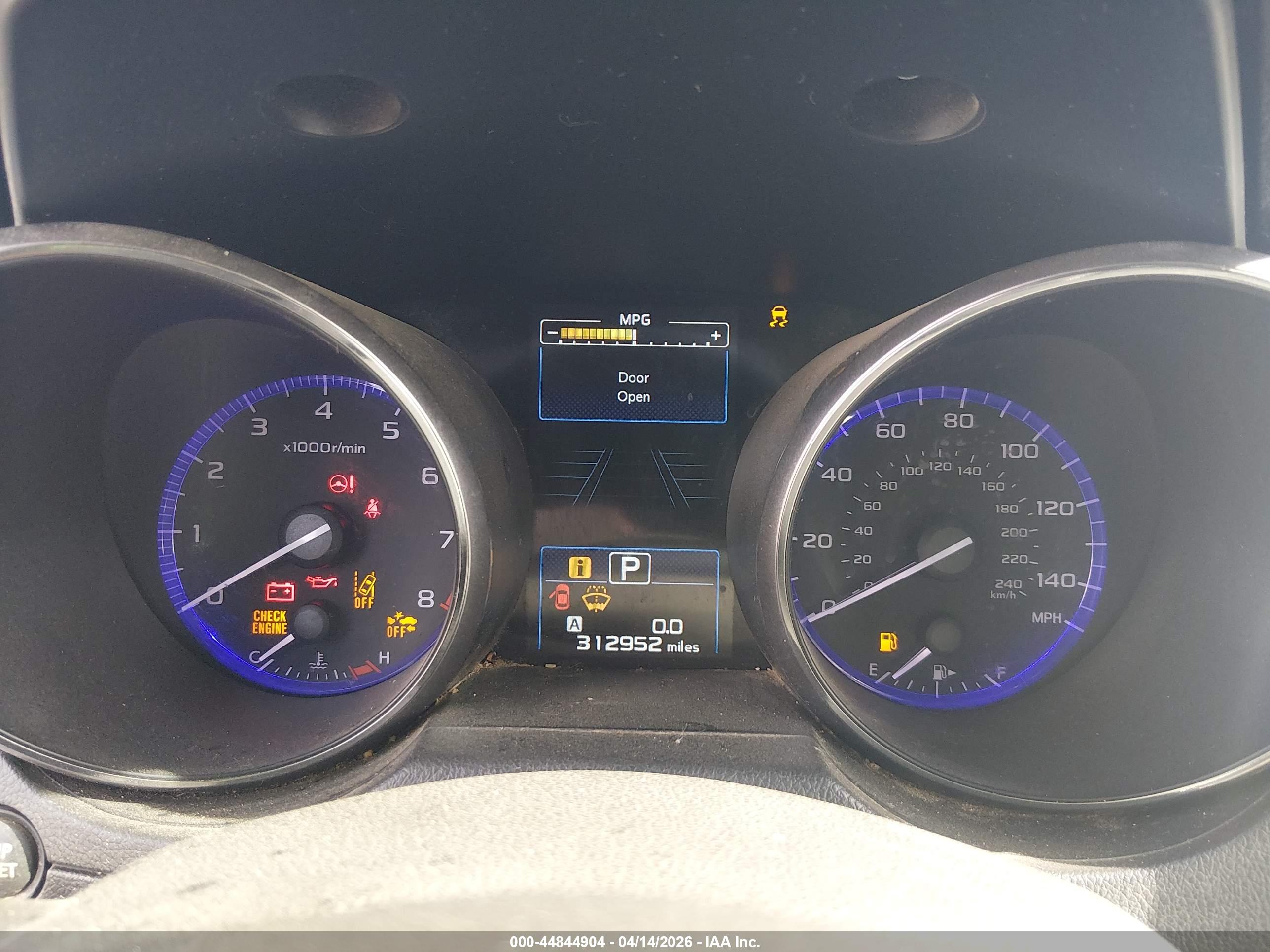 SUBARU OUTBACK image 7