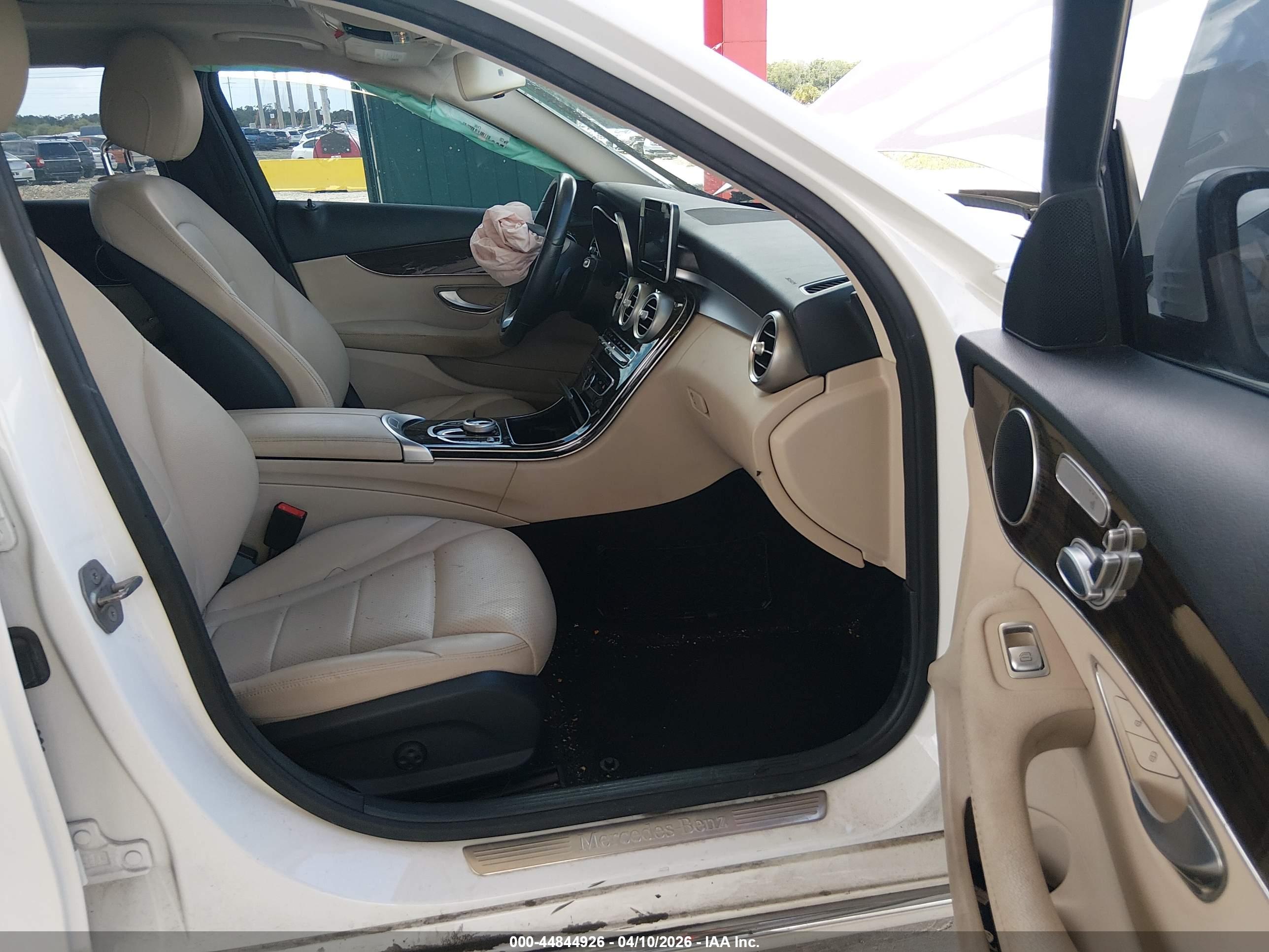 MERCEDES-BENZ C image 5