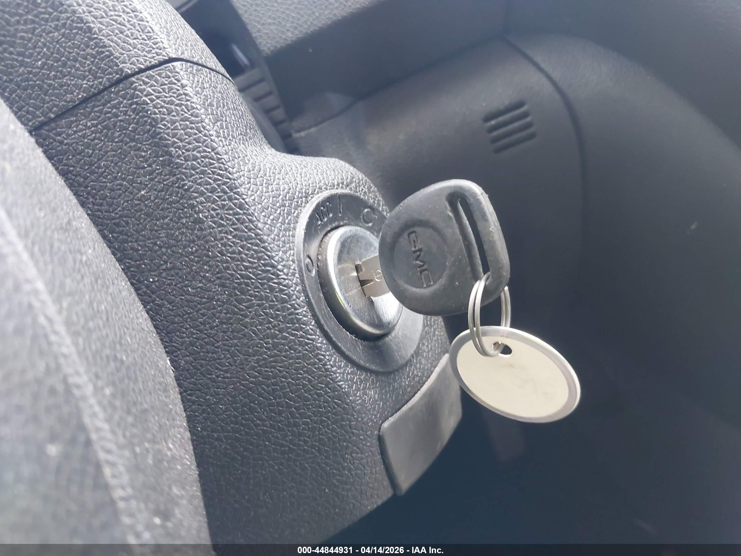 GMC ACADIA image 11