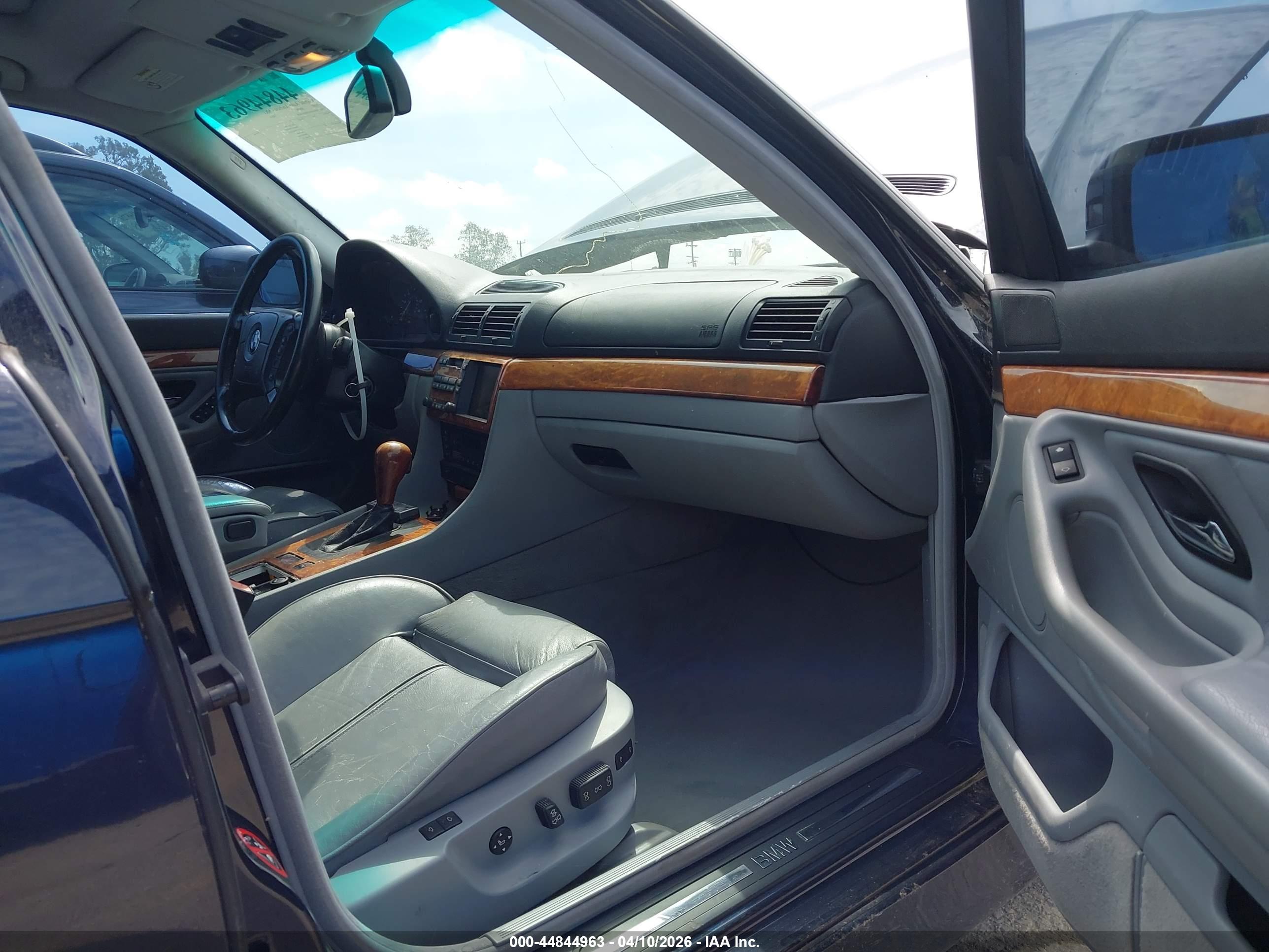 BMW 740IA image 5