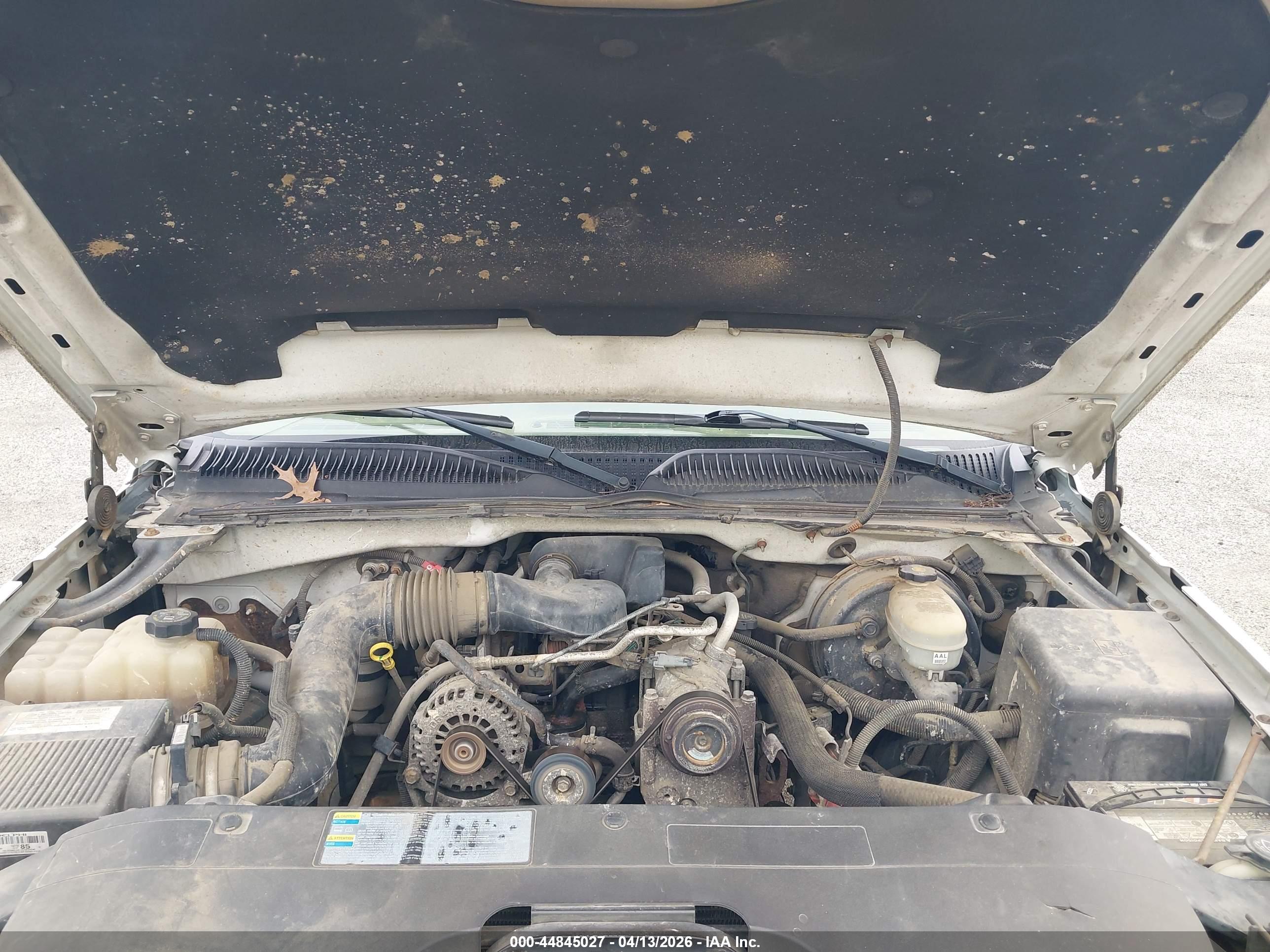 CHEVROLET SILVERADO image 10