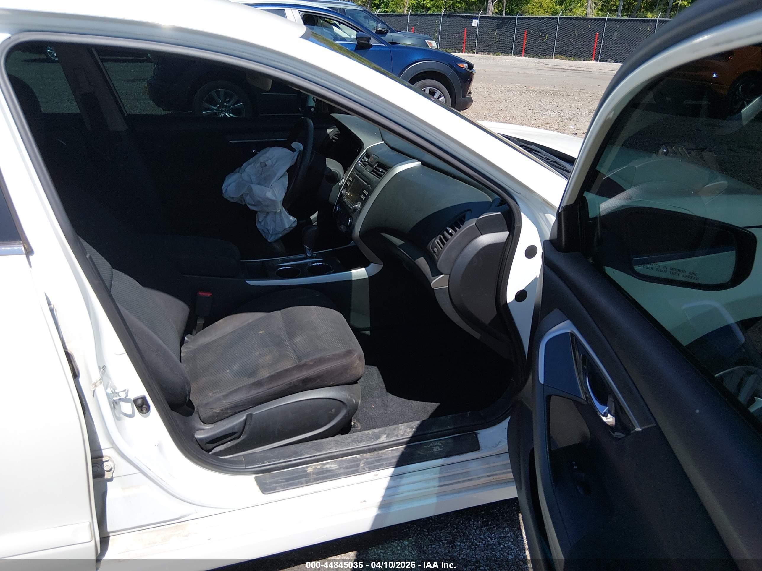 NISSAN ALTIMA image 5